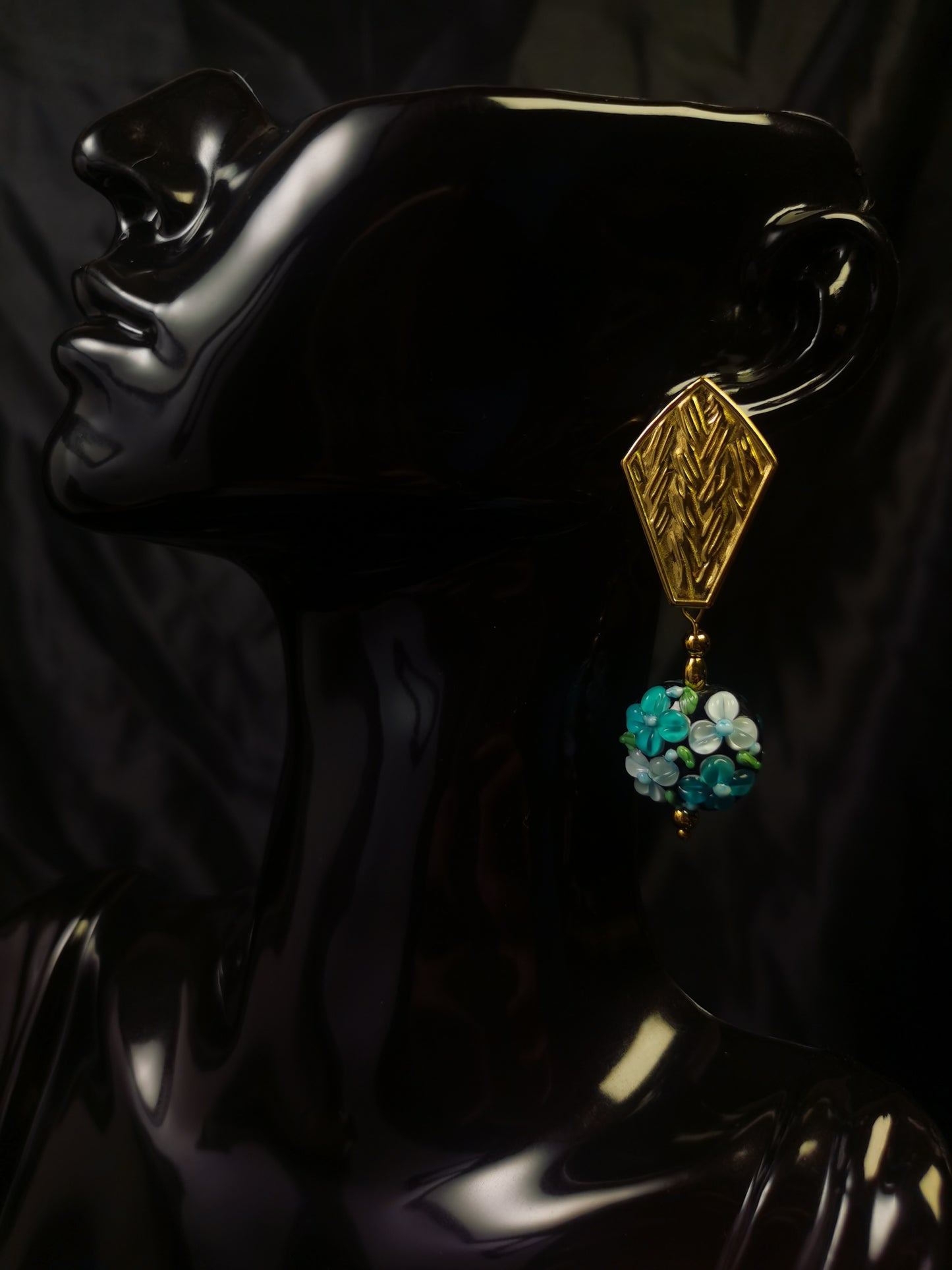 Coffin Earrings 18k gold-plated Titanium Steel 3D Flower GMJE18