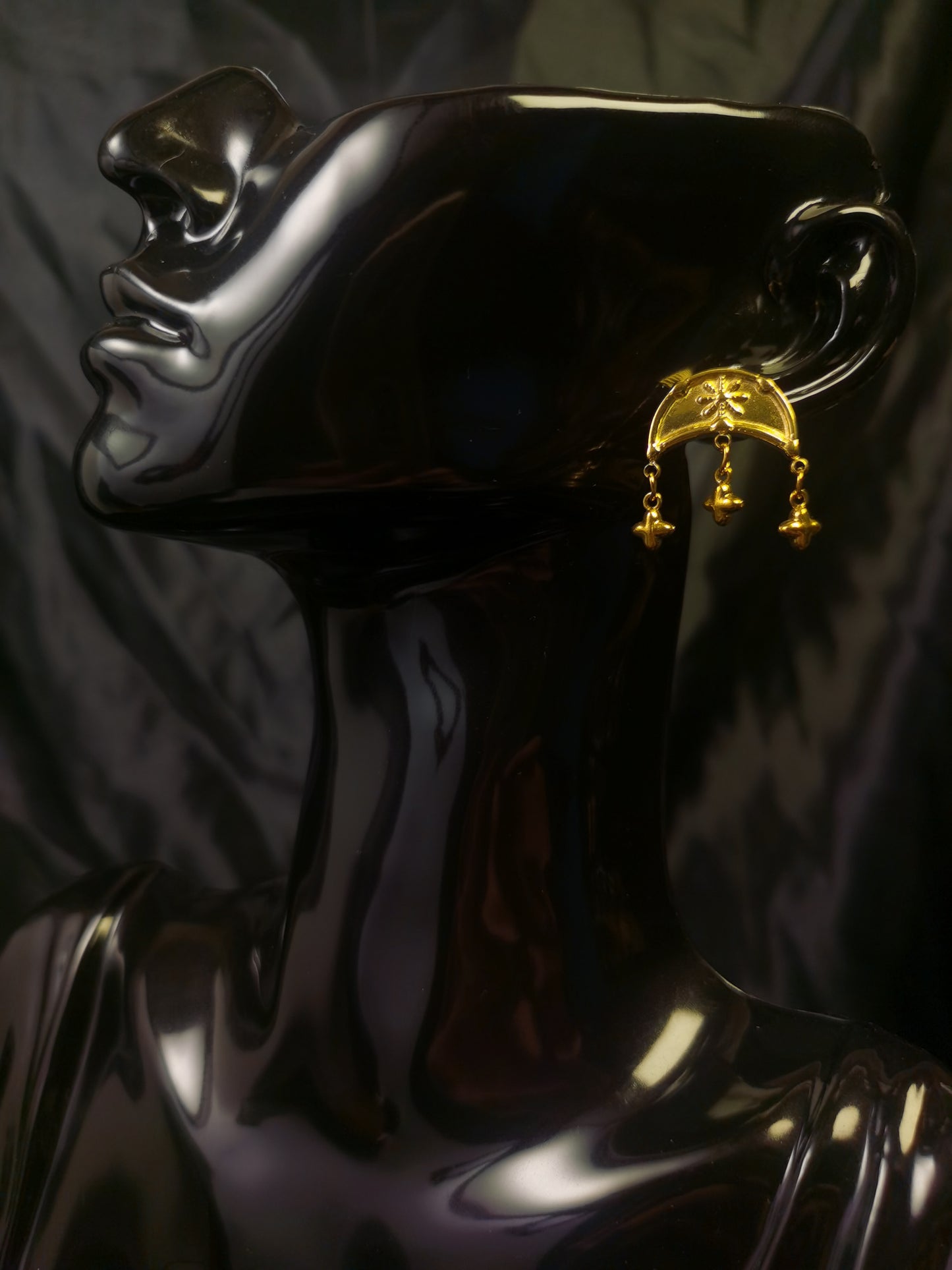 Moon Stars Earrings 18k gold-plated Titanium Steel GMJE17