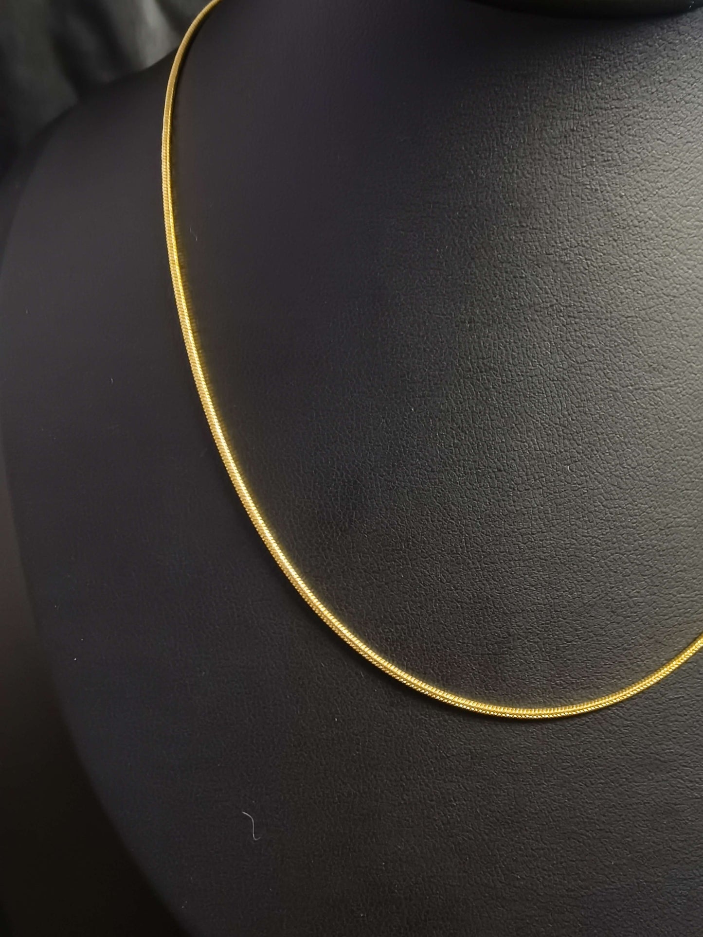 Round Snake Chain Necklace 18k gold-plated Titanium Steel Trendy Jewelry 2025 GMJBC13