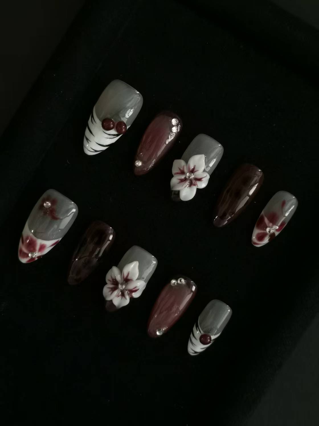 NO:1033 Acrylic 3D Flower Press on nails almond reusable durable trendy 2025