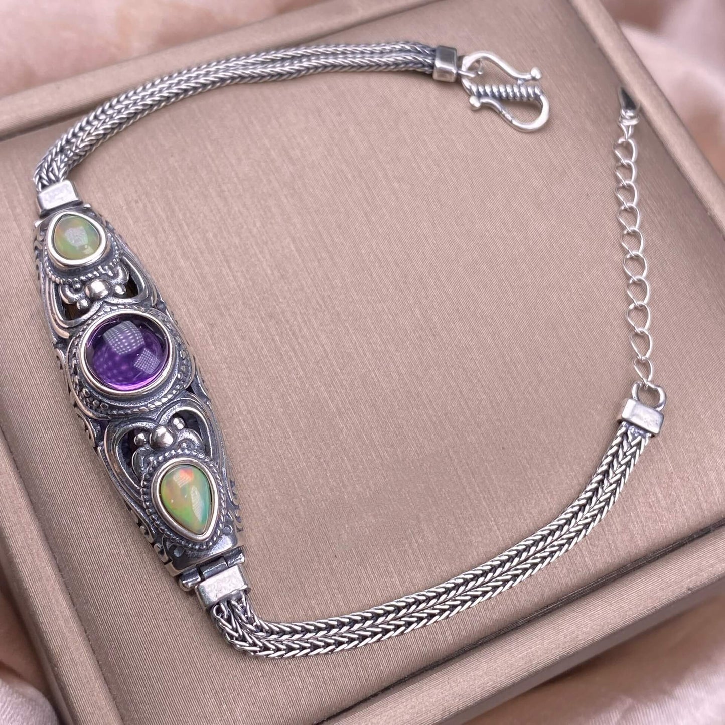 Black Opal Amethyst Lalima sea-patterned stone pink topa Opal s925 silver inlaid retro Nepalese style, exaggerated and niche Opal jewelry, dazzling and free of cracksry 2025 GMSB1