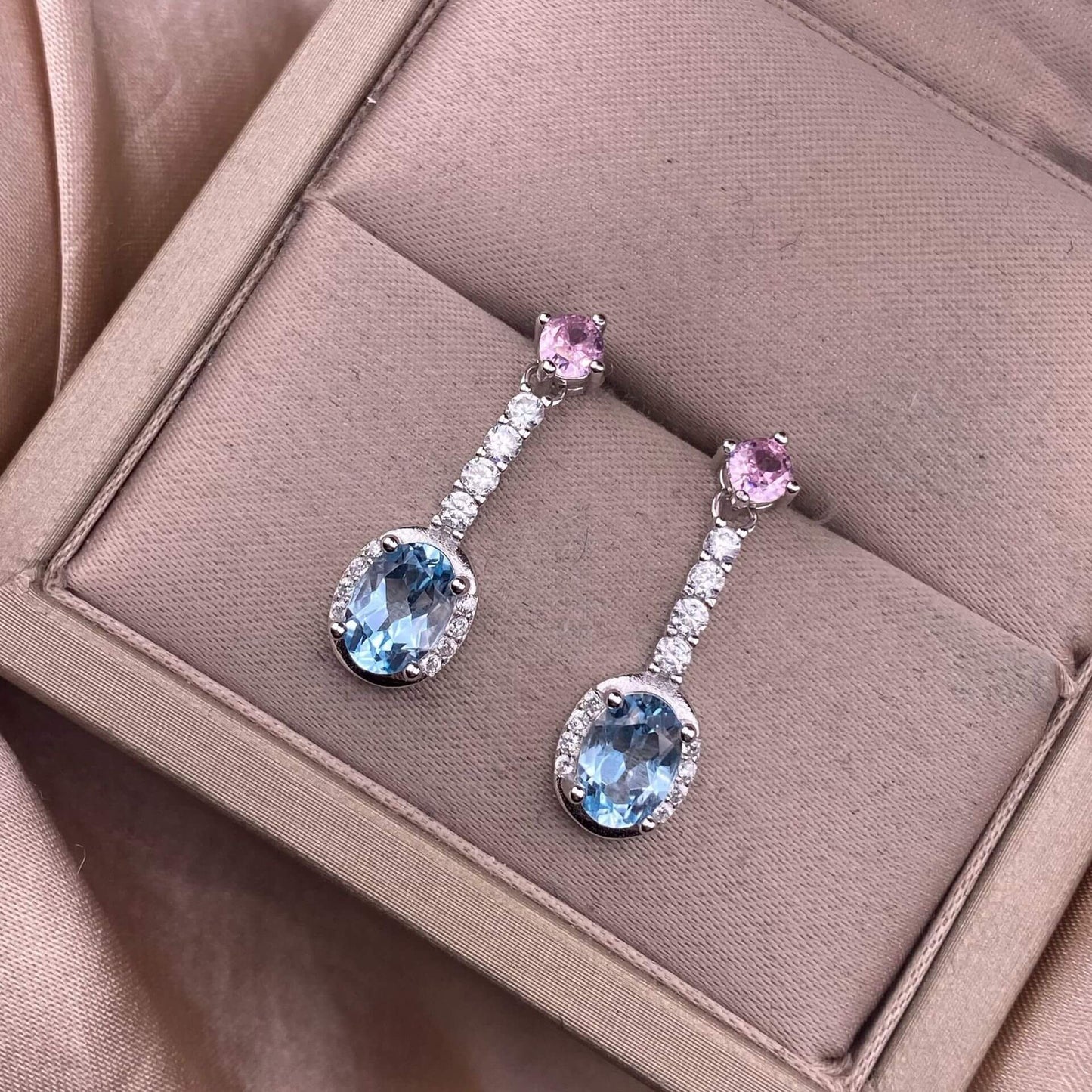 Topaz earrings S925, silver inlaid with full diamonds, exquisite and light luxury women's colored gemstone crystal short silver earrings and earrings