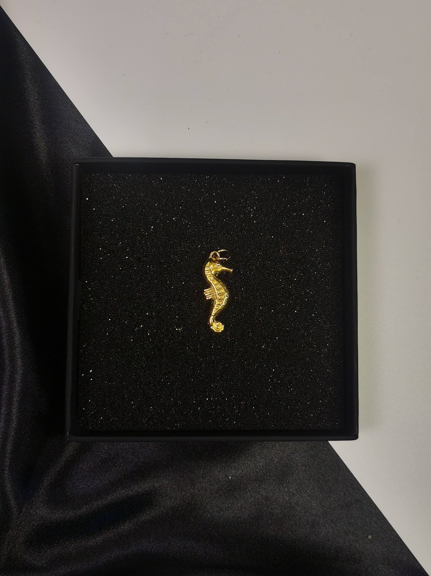 Animal element Pendant 18k gold-plated Titanium Steel Trendy Jewelry 2025 GMJP1A