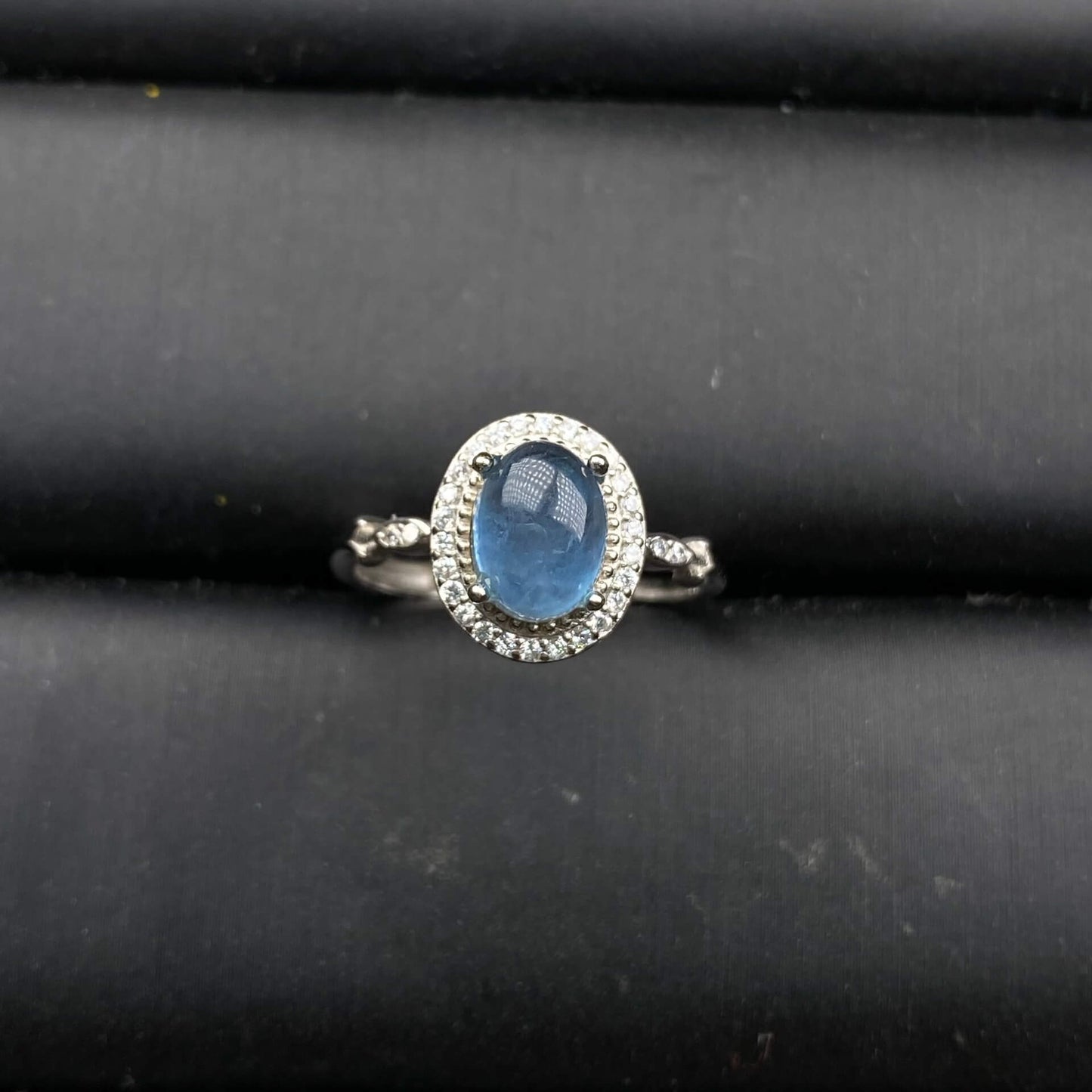 Aquamarine ring s925, silver inlaid retro snake ring, exquisite, full of diamonds, fresh and delicate women's jewelry, simple colored gemstone