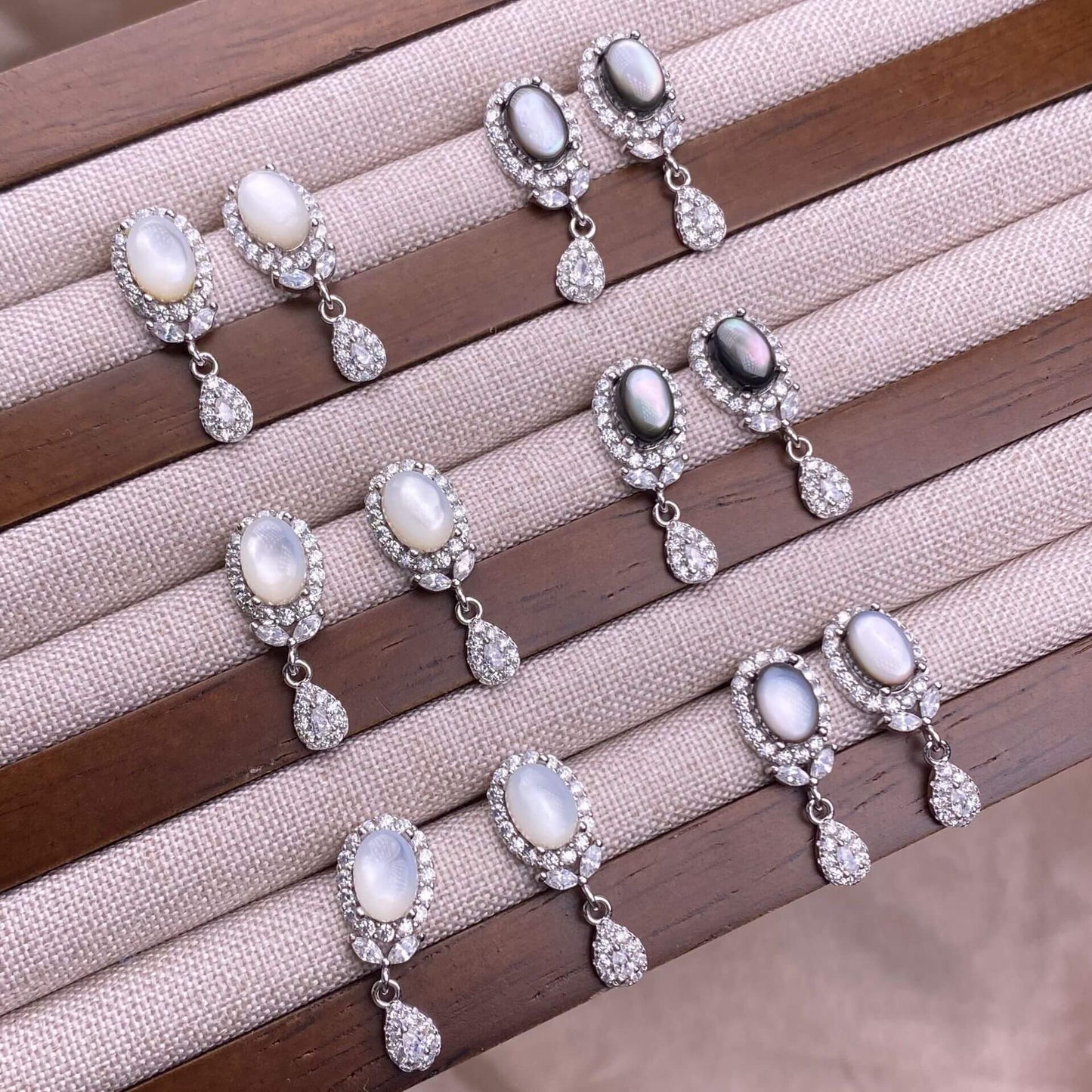 Black Opal Black Shell White Shell Turquoise Purple-toothed black, golden sunstone, garnet  earrings S925, silver inlaid with full diamonds, feather style,  fashionable OL earrings