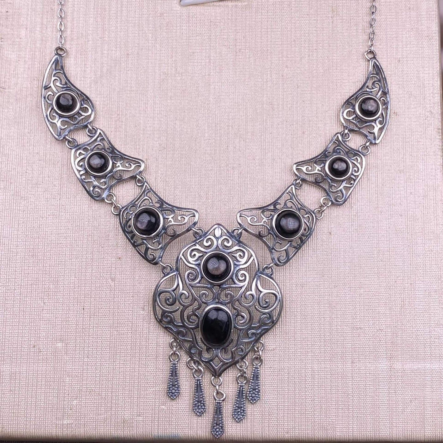 Jin Yun stone, black opal, lapis lazuli, south red stone, moonstone, turquoise S925 necklace, silver inlaid with full diamonds,s925 collarbone chain, silver-encrusted little rabbit children pendant, garnet quality, pure water flawless