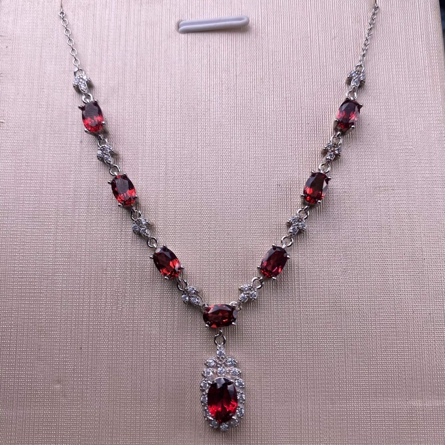 Opal/Black Opal/Turquoise/London blue topaz/Olivine/Garnet/ Hetian jade/Amethyst/Topaz S925 necklace, silver inlaid with full diamonds, exquisite light luxury evening wear chain, Opal collarbone chain, fashionable office lady