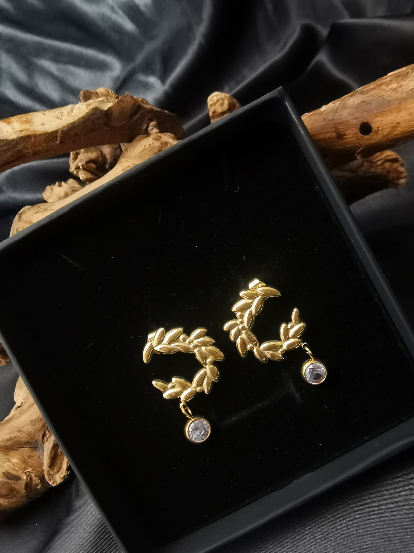 Ear of Wheat Zircon Earrings 18k gold-plated Titanium Steel GMJE10