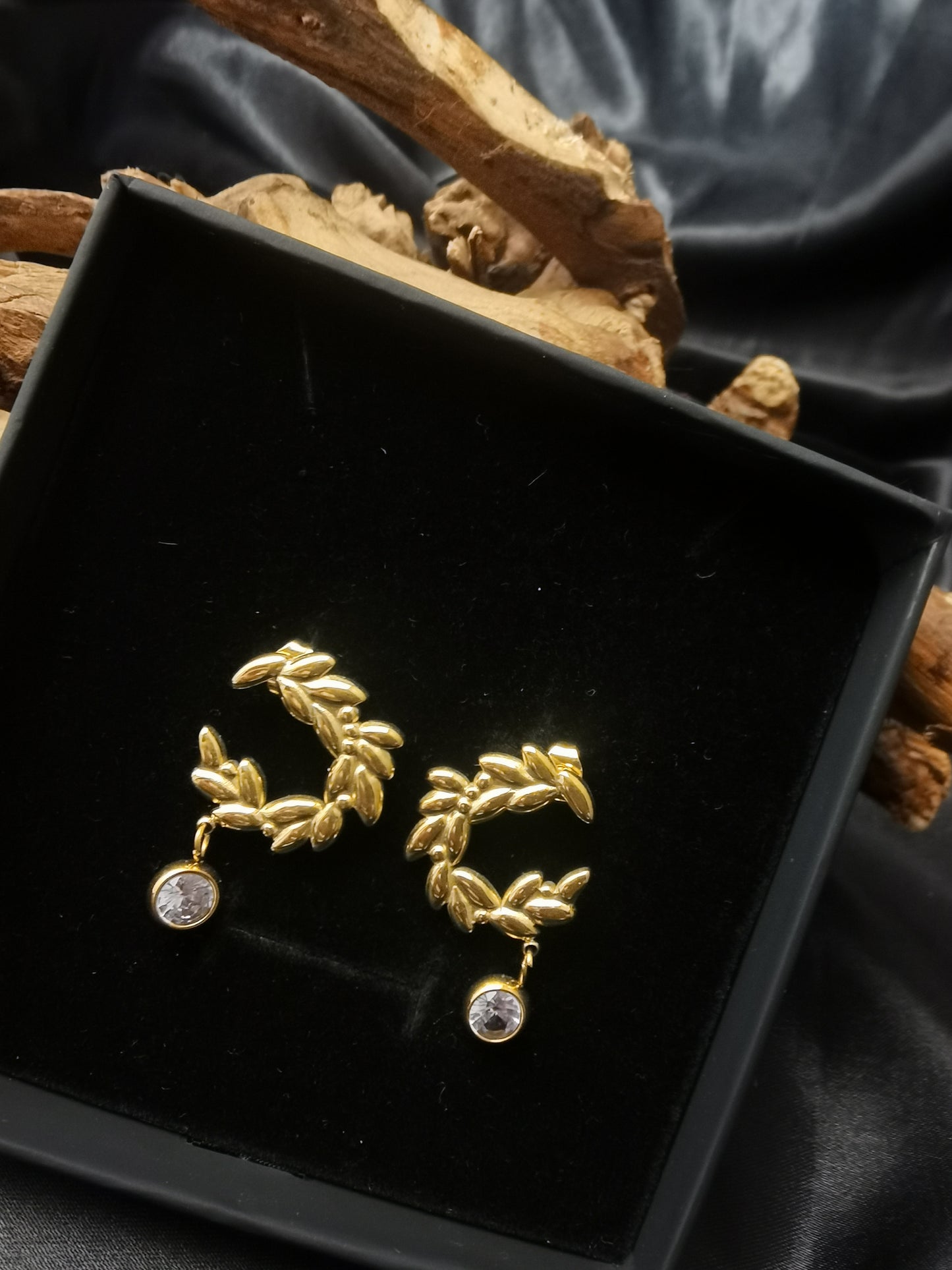 Ear of Wheat Zircon Earrings 18k gold-plated Titanium Steel GMJE10