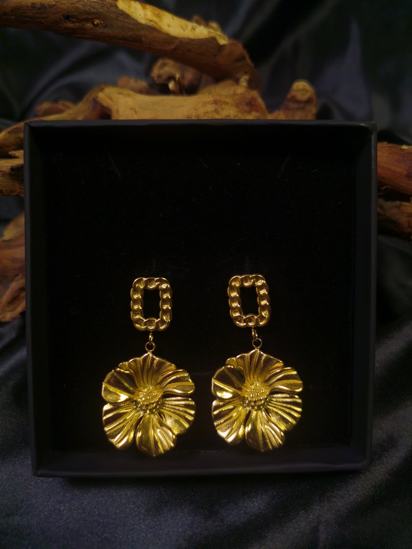 Cuban Square Earrings 18k gold-plated Titanium Steel 3D Flower GMJE21