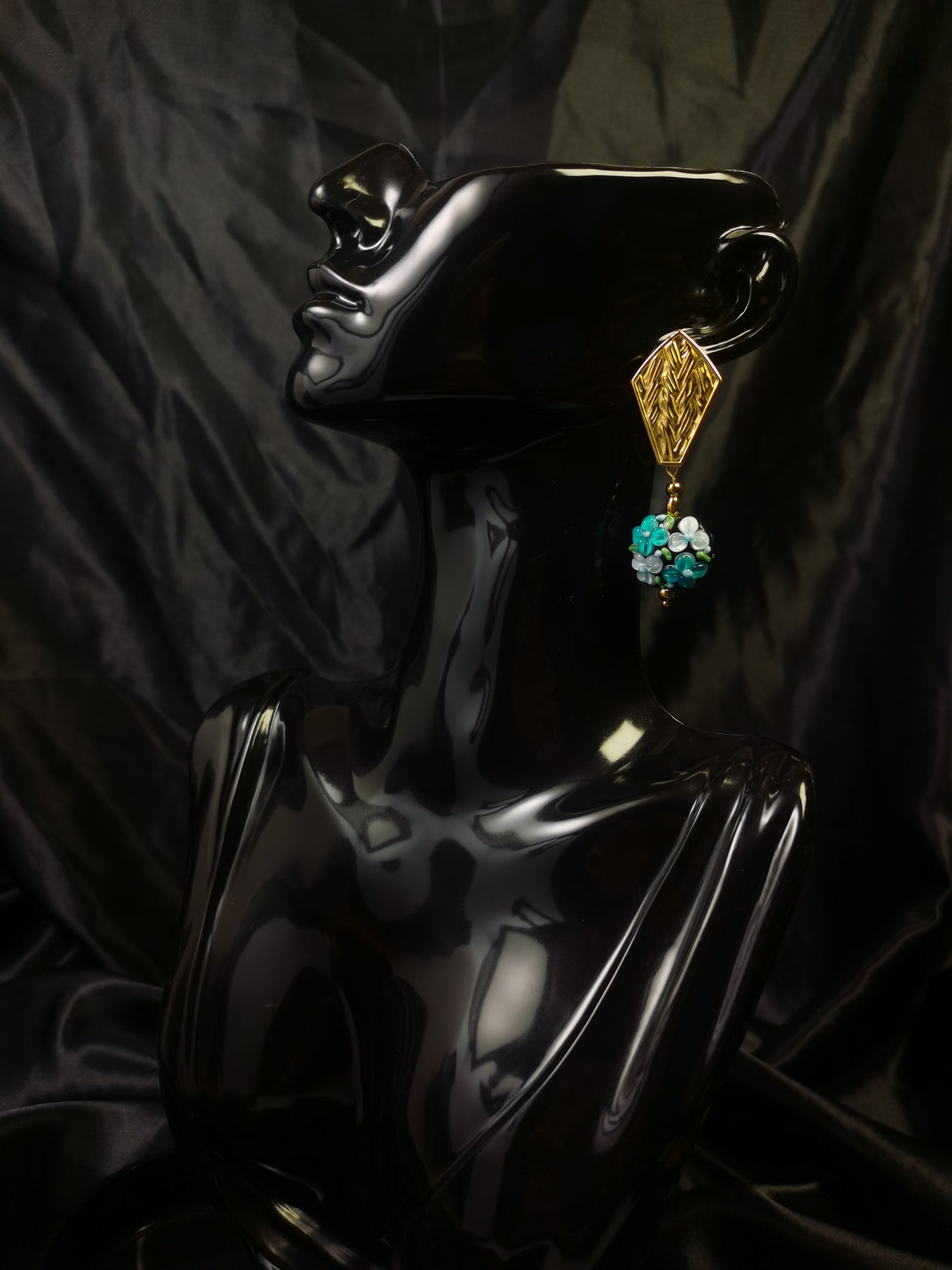 Coffin Earrings 18k gold-plated Titanium Steel 3D Flower GMJE18