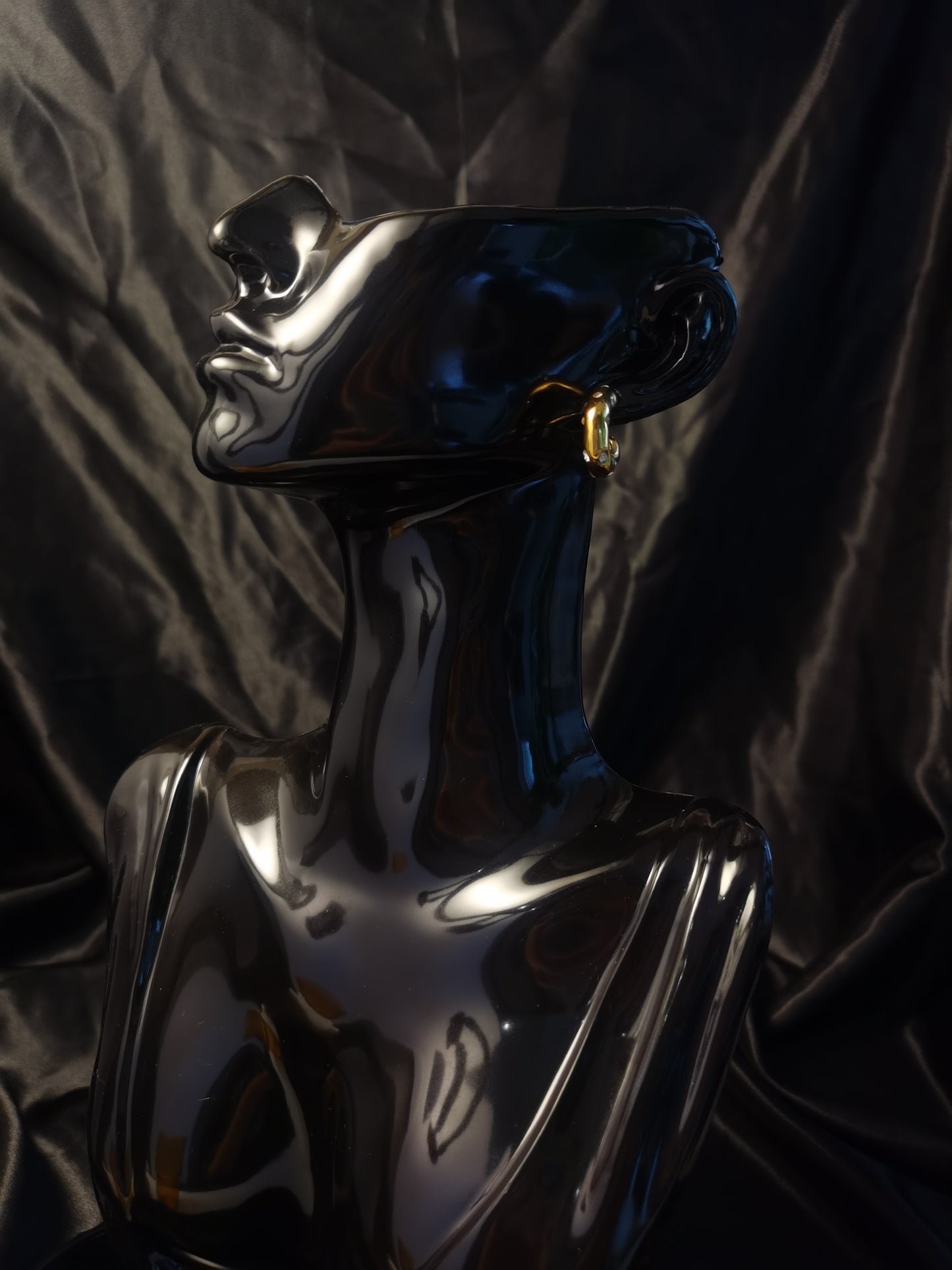 C hoop Zircon Earrings 18k gold-plated Titanium Steel GMJE34