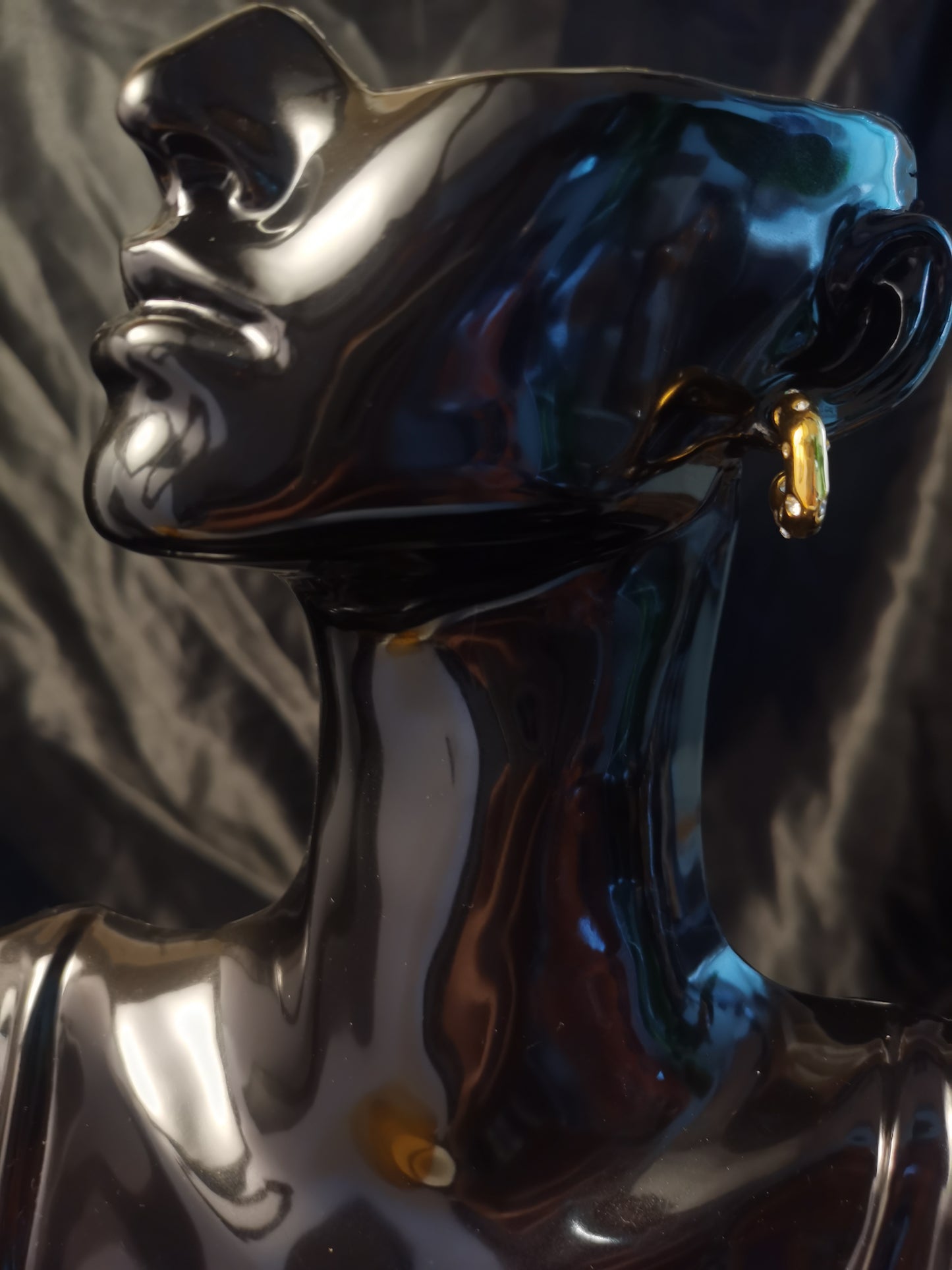 C hoop Zircon Earrings 18k gold-plated Titanium Steel GMJE34