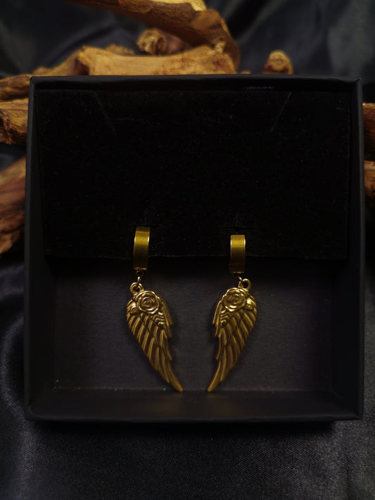 Huggie Angel Wings Earrings 18k gold-plated Titanium Steel GMJE40