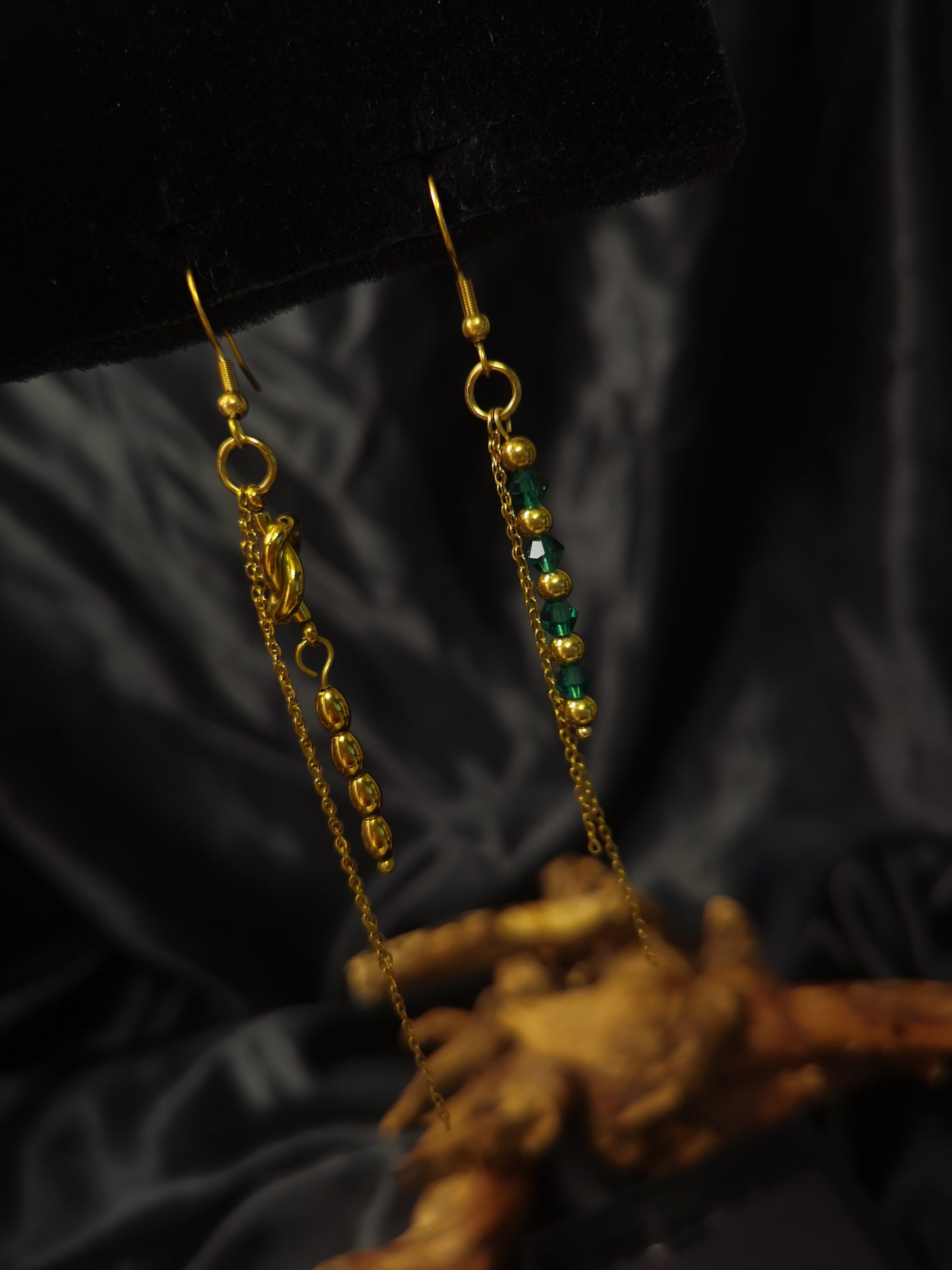 Ear hook Threader Earrings 18k gold-plated Titanium Steel knot Zircon bar GMJE45