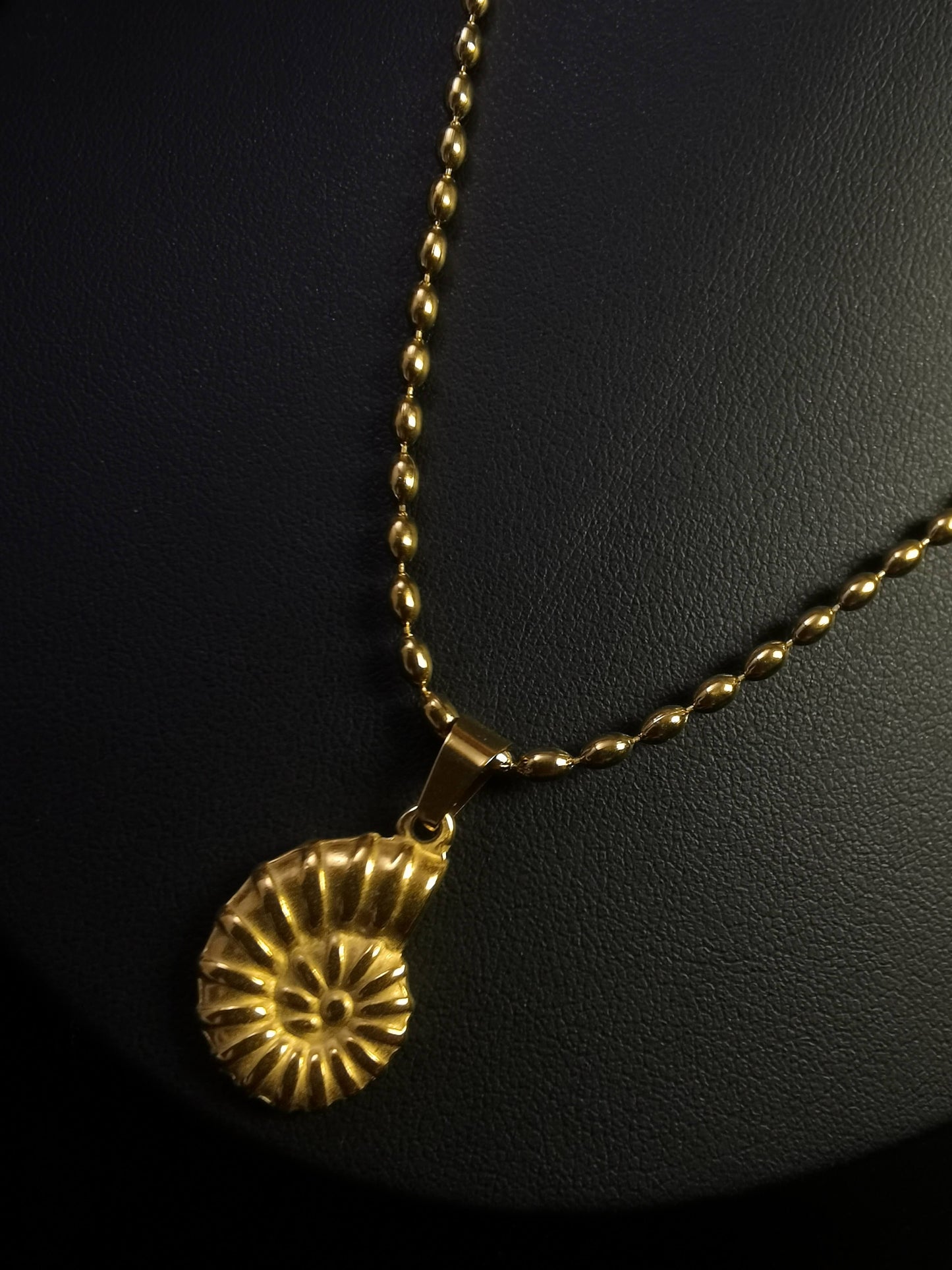 Shell Necklace 18k gold-plated Titanium Steel Beaded chain Trendy Jewelry 2025 GMJN15