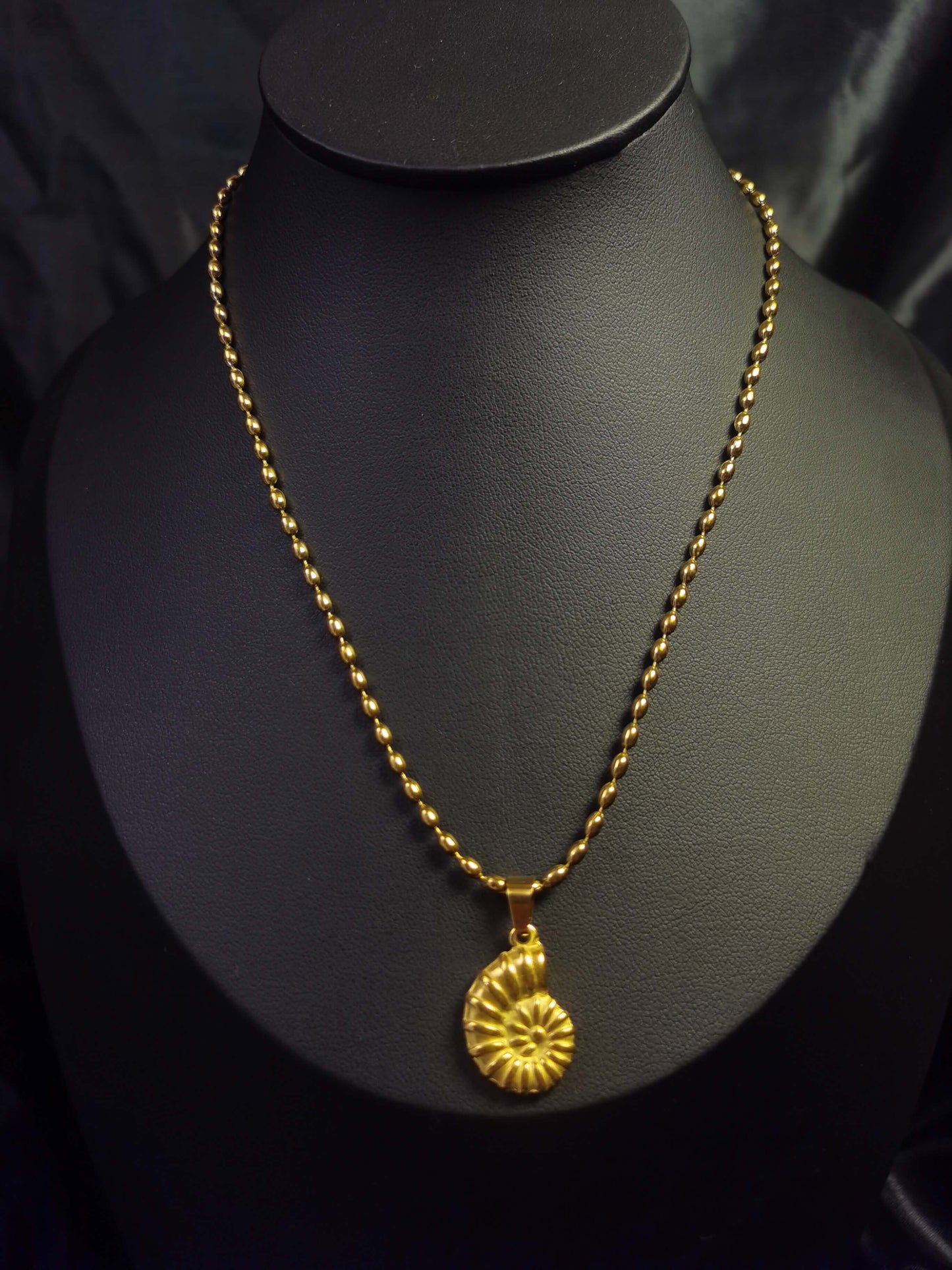 Shell Necklace 18k gold-plated Titanium Steel Beaded chain Trendy Jewelry 2025 GMJN15