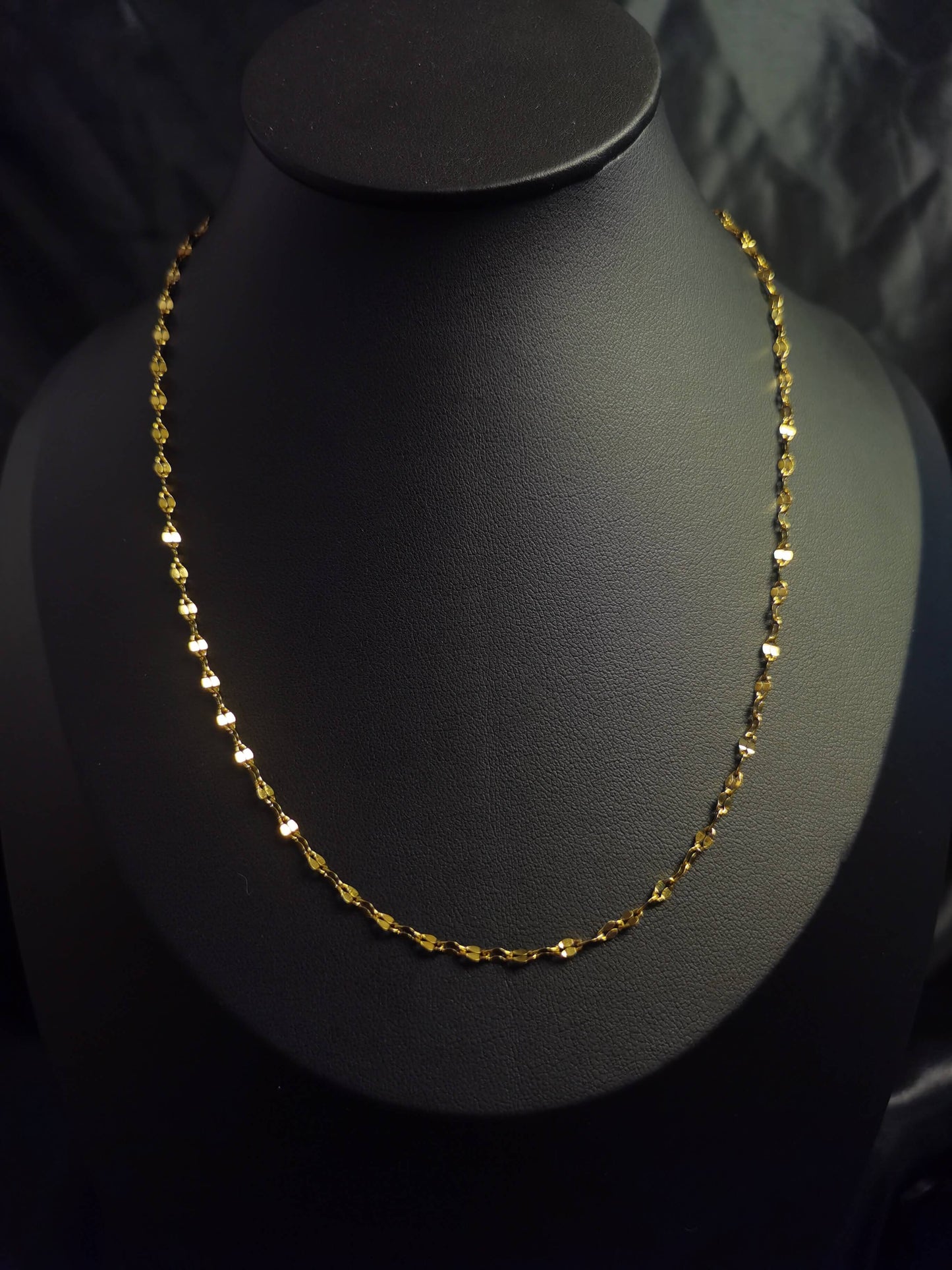 Lip Chain Necklace 18k gold-plated Titanium Steel Trendy Jewelry 2025 GMJBC15