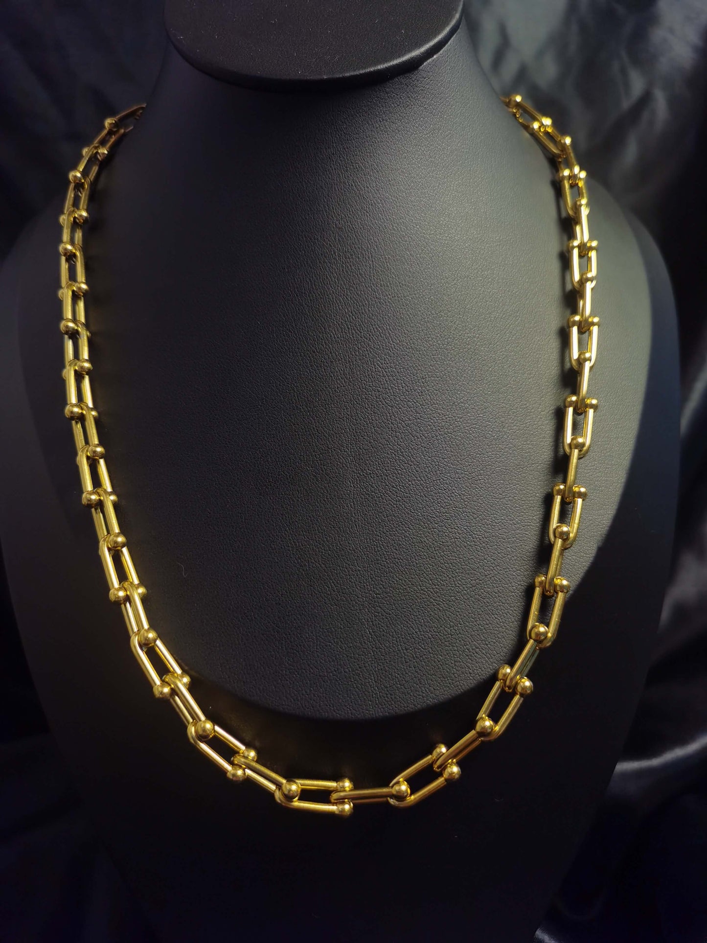 Cowboy Necklace 18k gold-plated Titanium Steel horseshoe chain Trendy Jewelry 2025 GMJN38