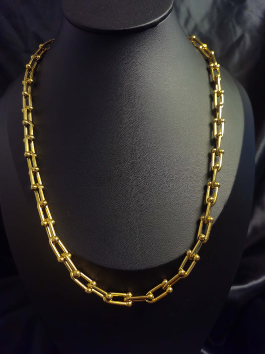 Horseshoe Chain Necklace 18k gold-plated Titanium Steel Trendy Jewelry 2025 GMJBC20