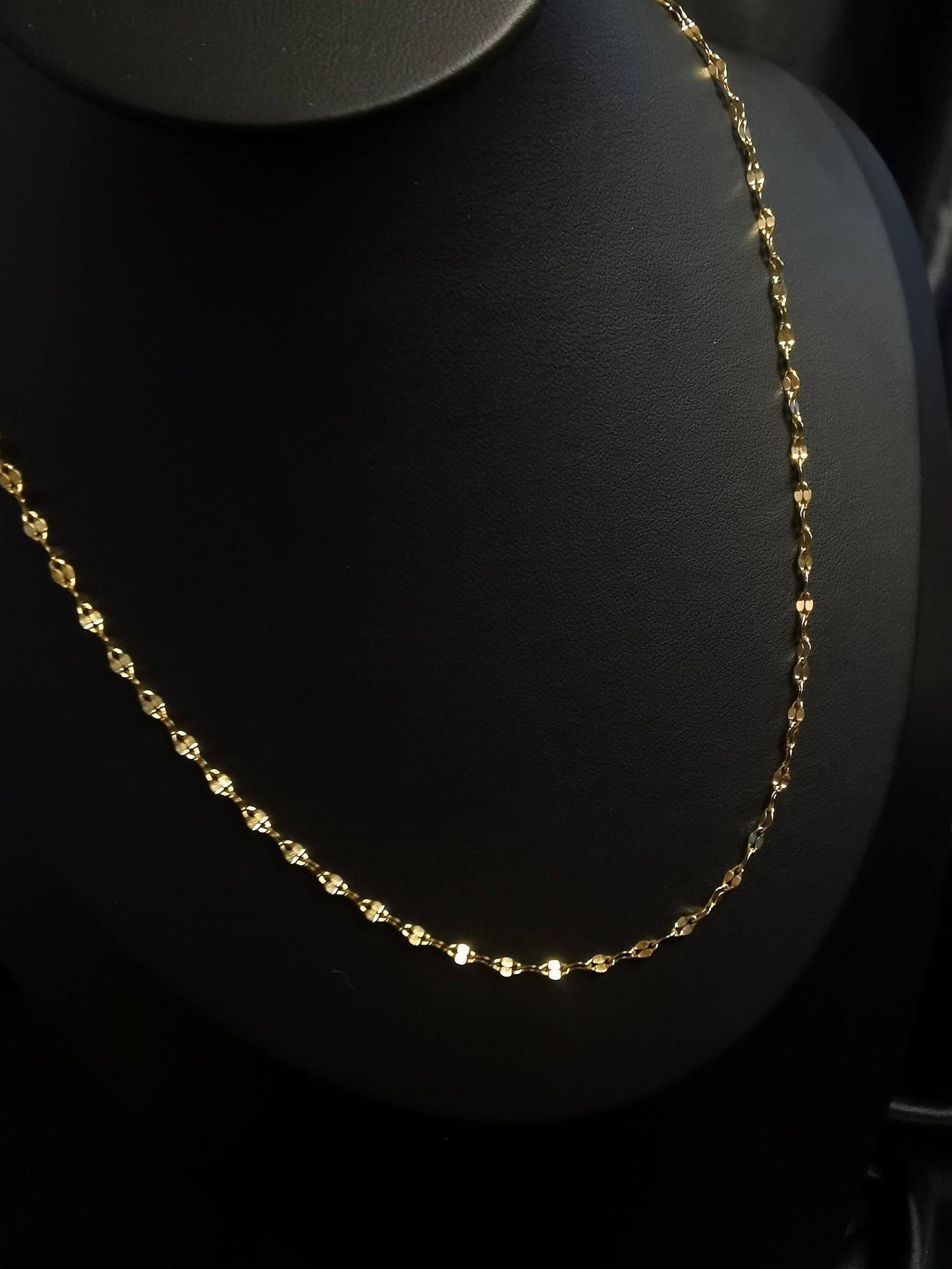 Cherry Ladybug Necklace 18k gold-plated Titanium Steel Lip chain Trendy Jewelry 2025 GMJN1