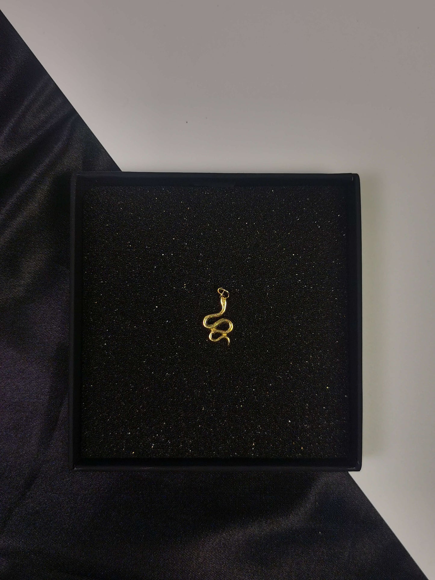 Animal element Pendant 18k gold-plated Titanium Steel Trendy Jewelry 2025 GMJP1A