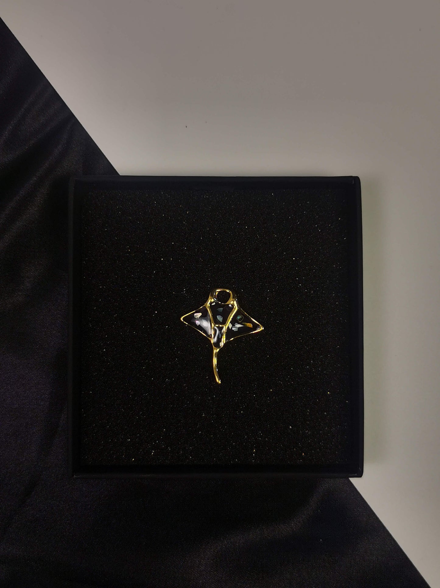 Animal element Pendant 18k gold-plated Titanium Steel Trendy Jewelry 2025 GMJP1A