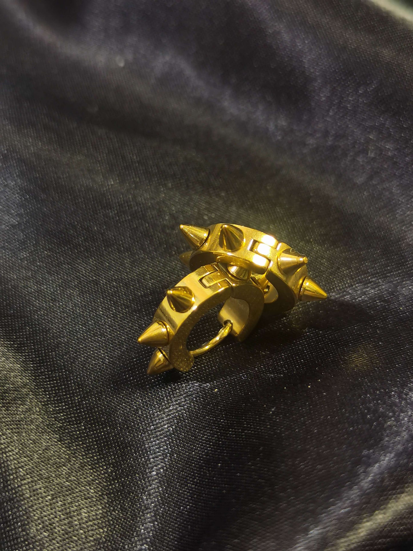 Hoop Earrings 18k gold-plated Titanium Steel Rivet GMJE49