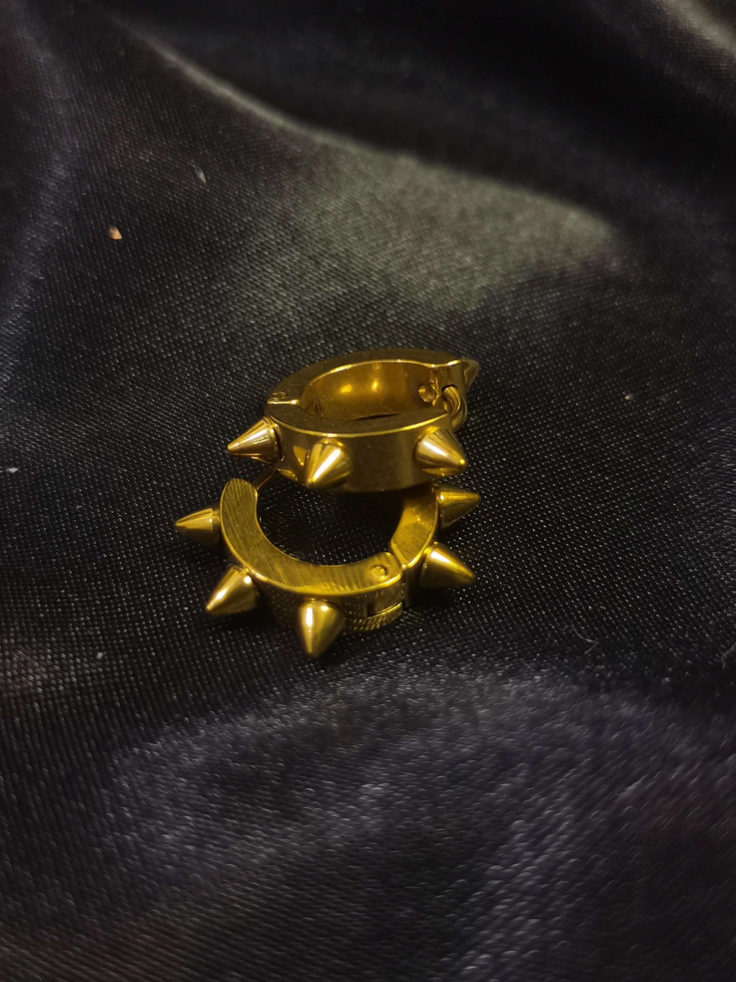 Hoop Earrings 18k gold-plated Titanium Steel Rivet GMJE49