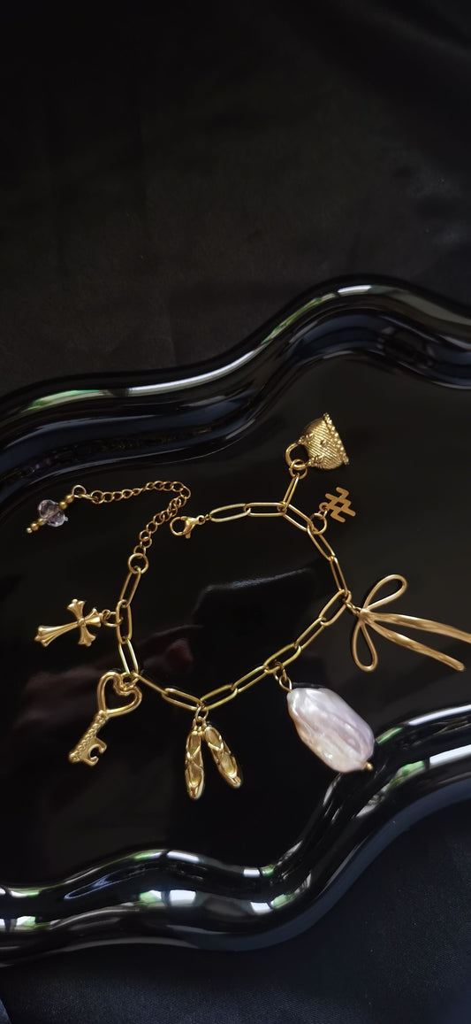 Bracelet 18k gold-plated Titanium Steel Clip chain Trendy Jewelry 2025 GMJB7