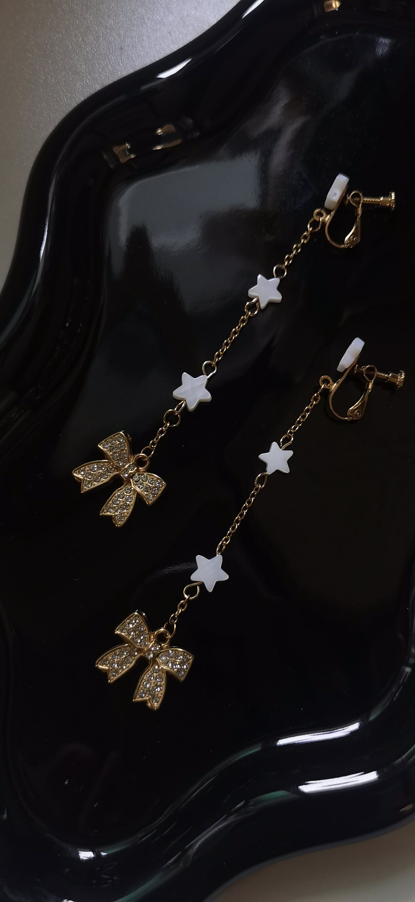 Ear Clip Earrings 18k gold-plated Titanium Steel Bow Knot GMJE53