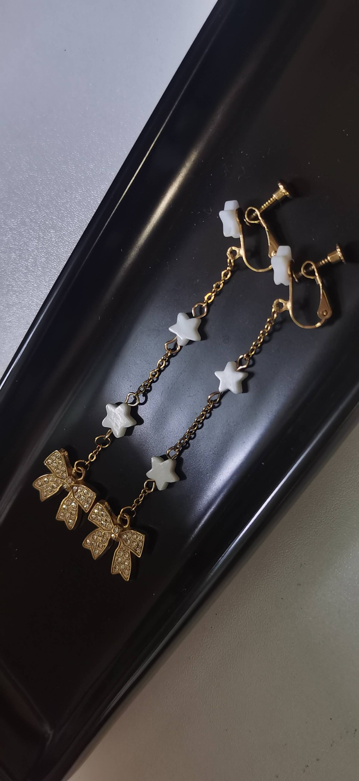 Ear Clip Earrings 18k gold-plated Titanium Steel Bow Knot GMJE53