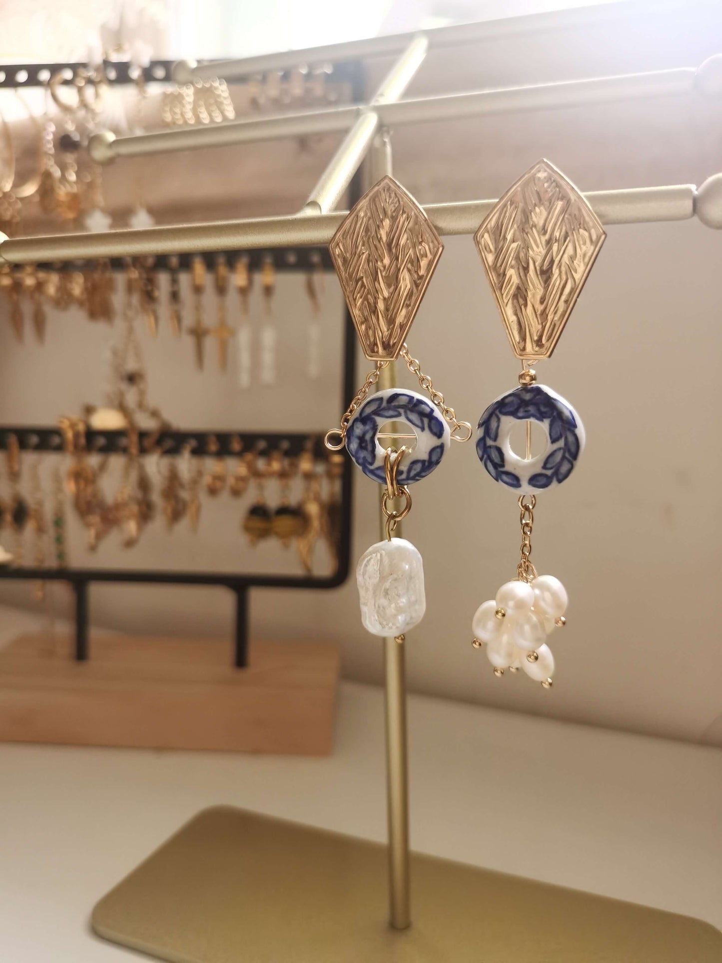 Coffin Earrings 18k gold-plated Titanium Steel blue and white Porcelain GMJE54