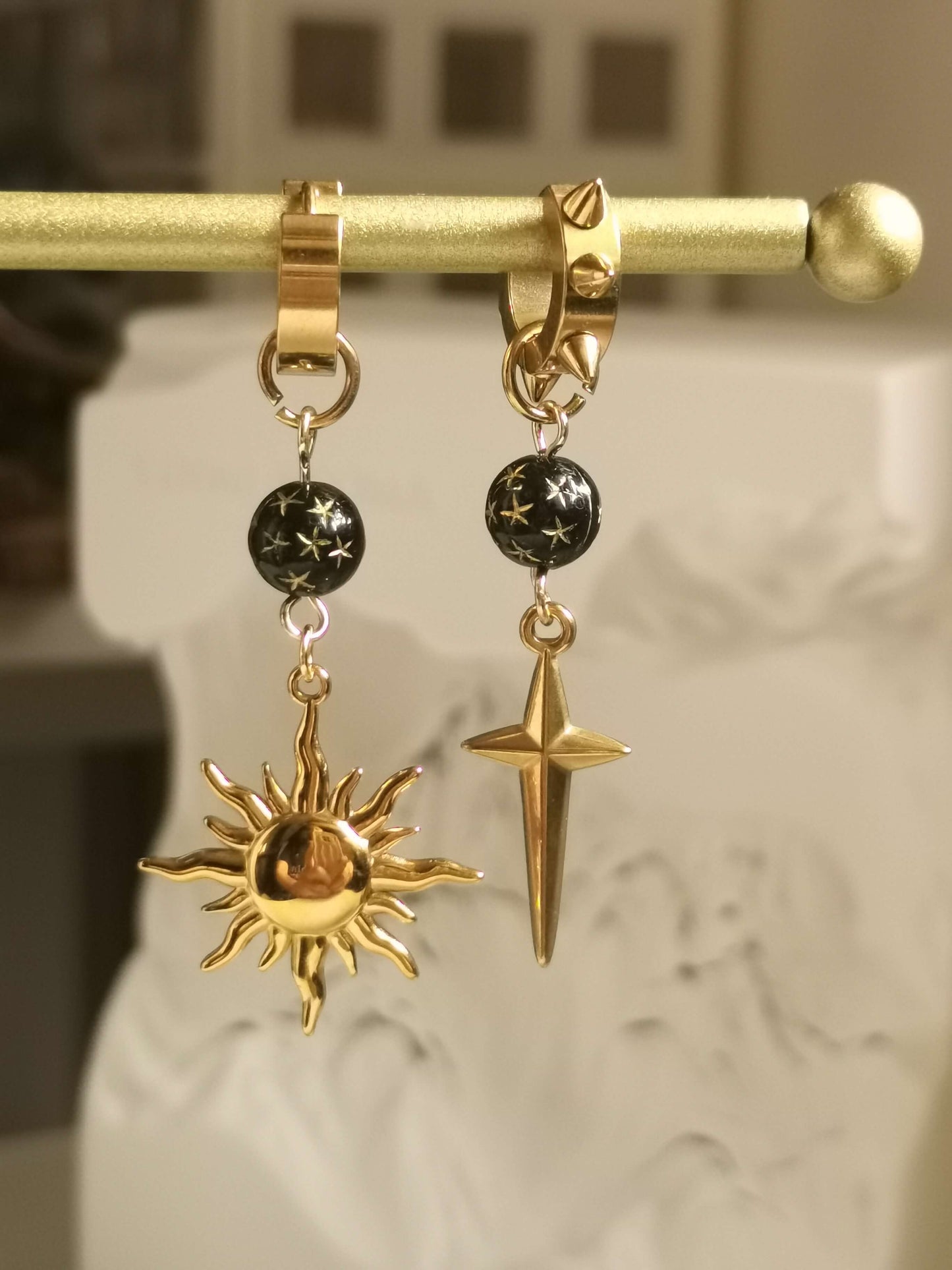 Huggies Earrings 18k gold-plated Titanium Steel Bibleinspo Cross and light GMJE56