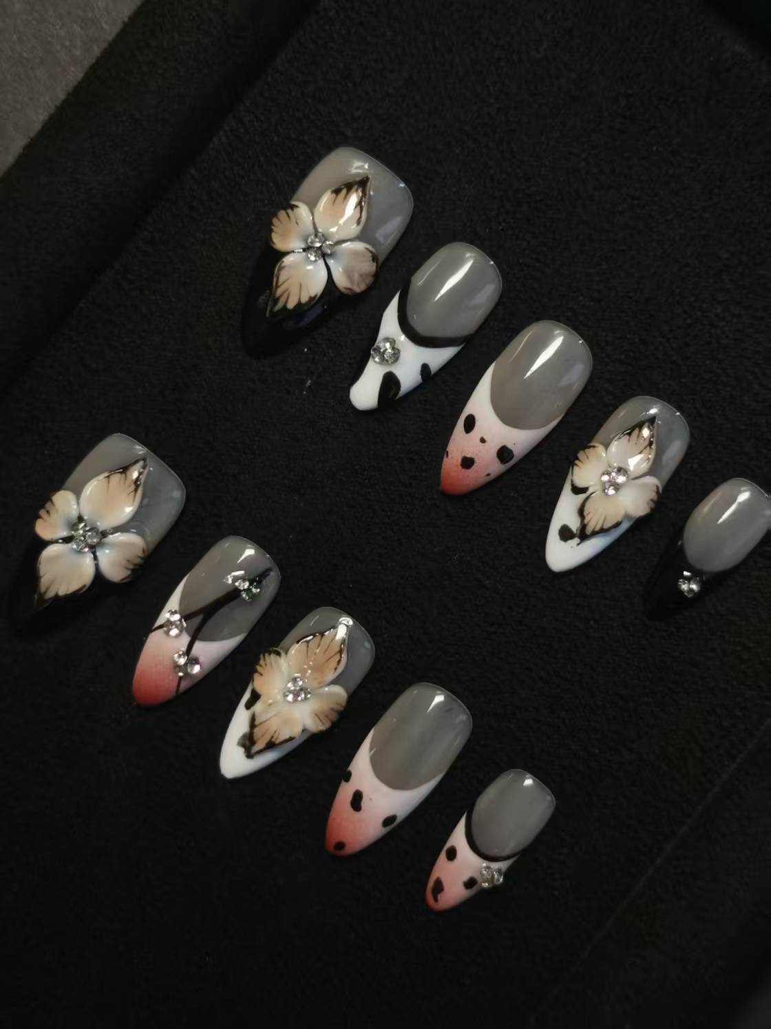 NO:1041 Acrylic 3D Flower Garden Design Press on nails Almond reusable durable trendy 2025