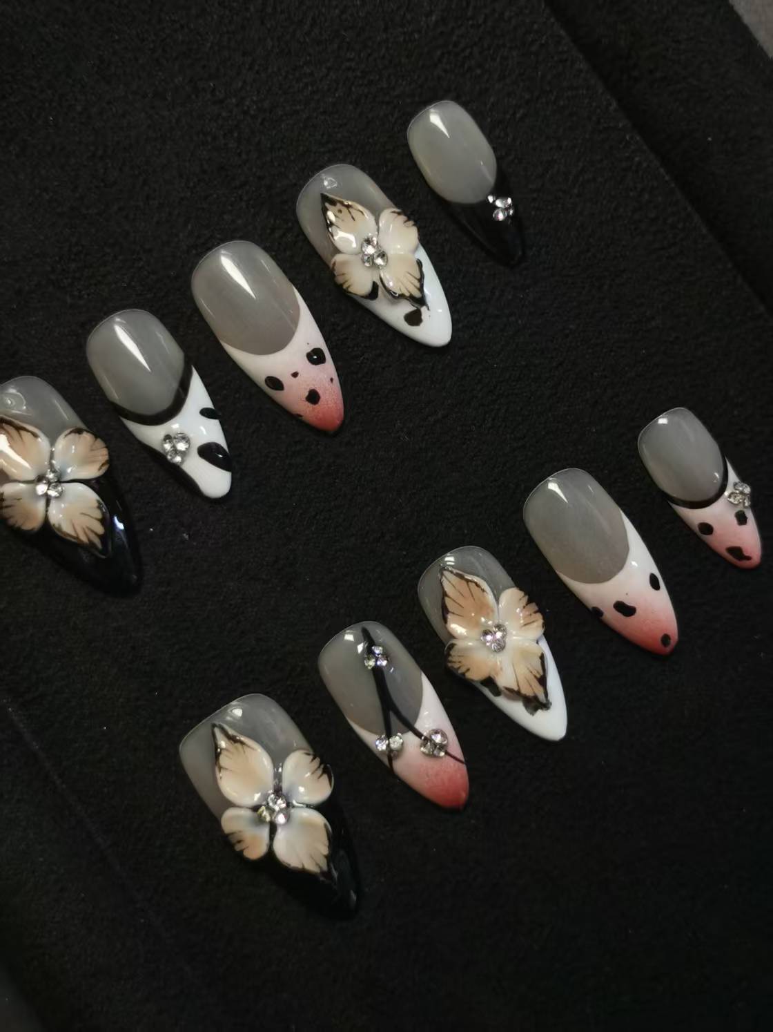 NO:1041 Acrylic 3D Flower Garden Design Press on nails Almond reusable durable trendy 2025