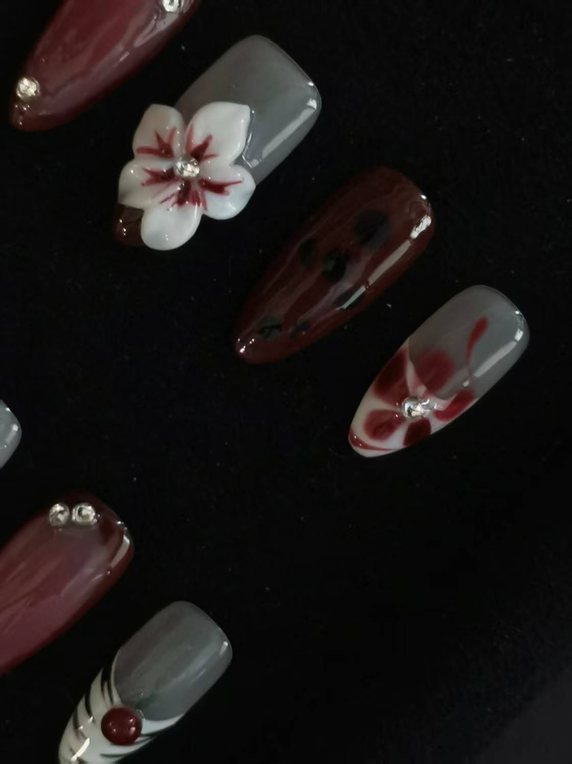 NO:1033 Acrylic  3D Flower  Press on nails almond reusable durable trendy 2025