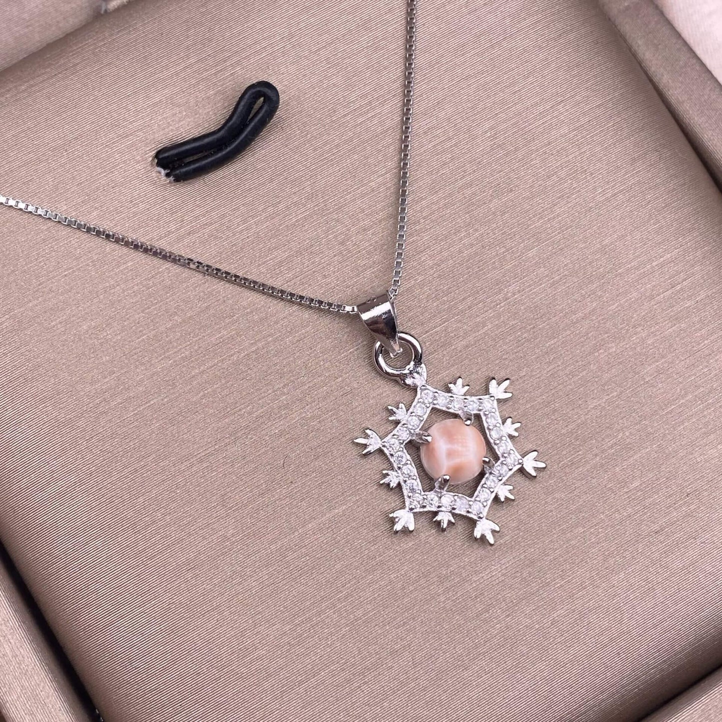 Turquoise, pink sea pattern stone, jadeite, blue moonstone, purple tooth black S925 silver inlaid retro silver cross pendant, aged, personalized and fashionable OL necklace, dazzling and uncluttered trendy Jewelry 2005