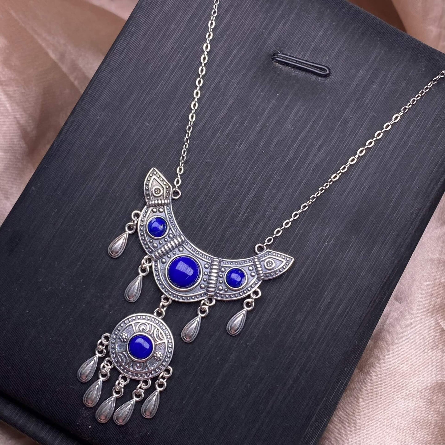 Nanjiang carnelian Aquamarine, sea crest stone, lapis lazuli S925 necklace, silver inlaid with full diamonds,s925 collarbone chain, silver-encrusted little rabbit children pendant, garnet quality, pure water flawless