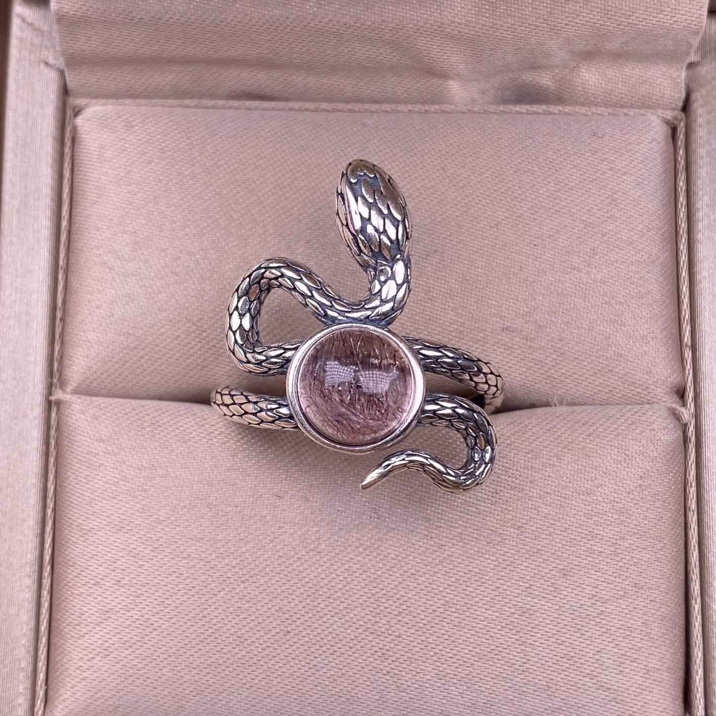 Freshwater pearl, kyanite, Hetian jade, purple dragon crystal, grey moonlight, super Seven ring S925 in silver snake shaped silver ring