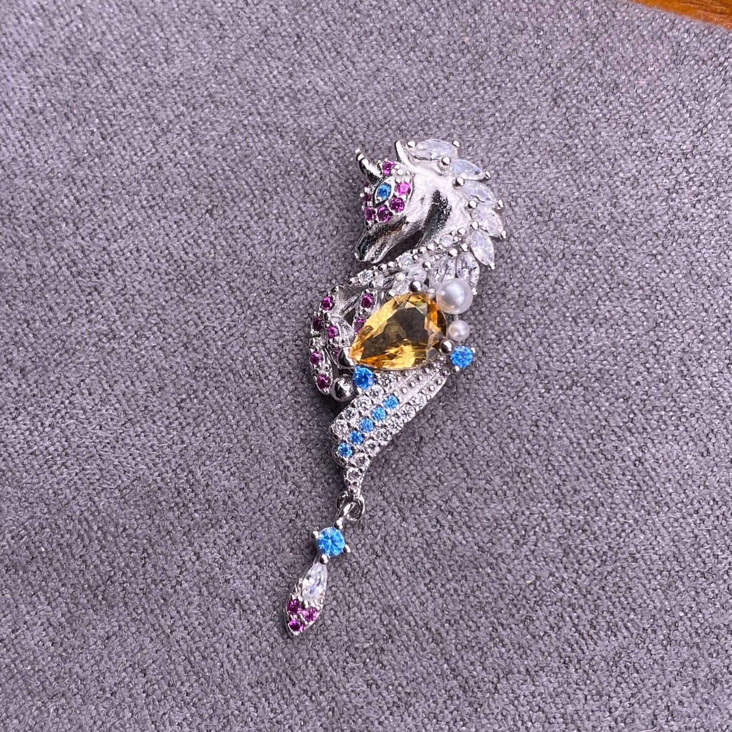 Black Opal Peridot garnet citrine pink topaz S925 silver studded with diamonds, exquisite and dazzling unicorn women's necklace pendant, collarbone chain pendant trendy Jewelry 2005 GMSP4