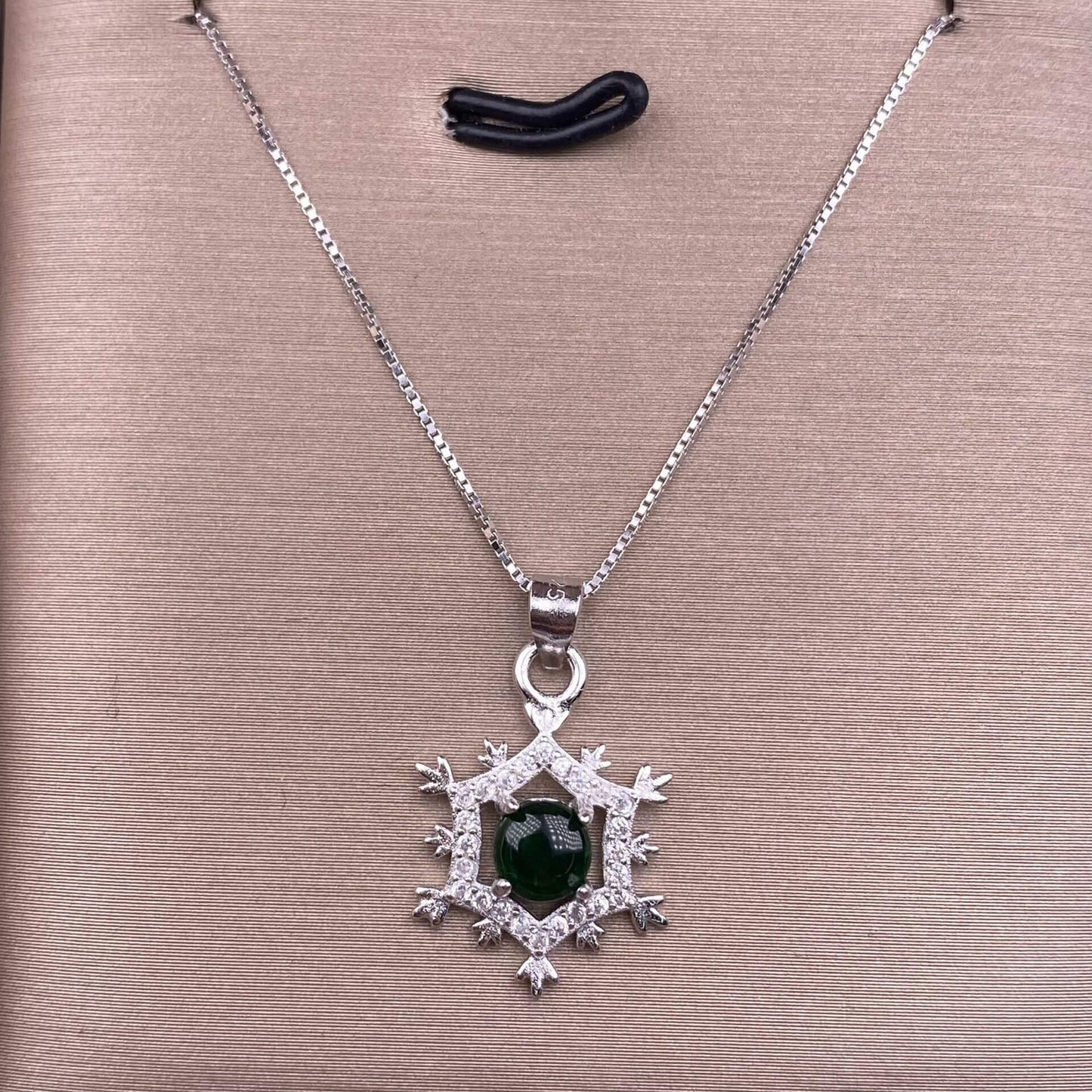 Turquoise, pink sea pattern stone, jadeite, blue moonstone, purple tooth black S925 silver inlaid retro silver cross pendant, aged, personalized and fashionable OL necklace, dazzling and uncluttered trendy Jewelry 2005