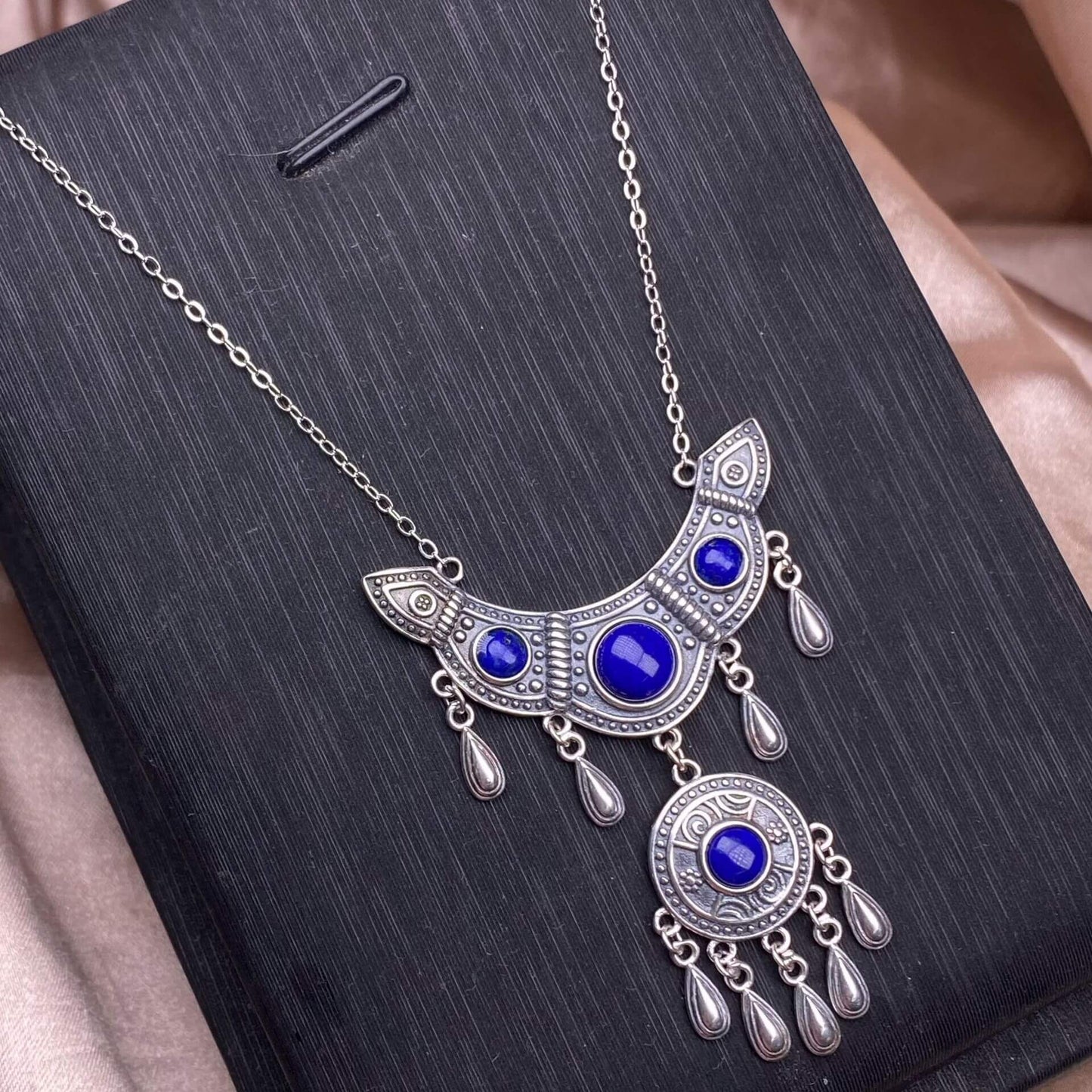 Nanjiang carnelian Aquamarine, sea crest stone, lapis lazuli S925 necklace, silver inlaid with full diamonds,s925 collarbone chain, silver-encrusted little rabbit children pendant, garnet quality, pure water flawless
