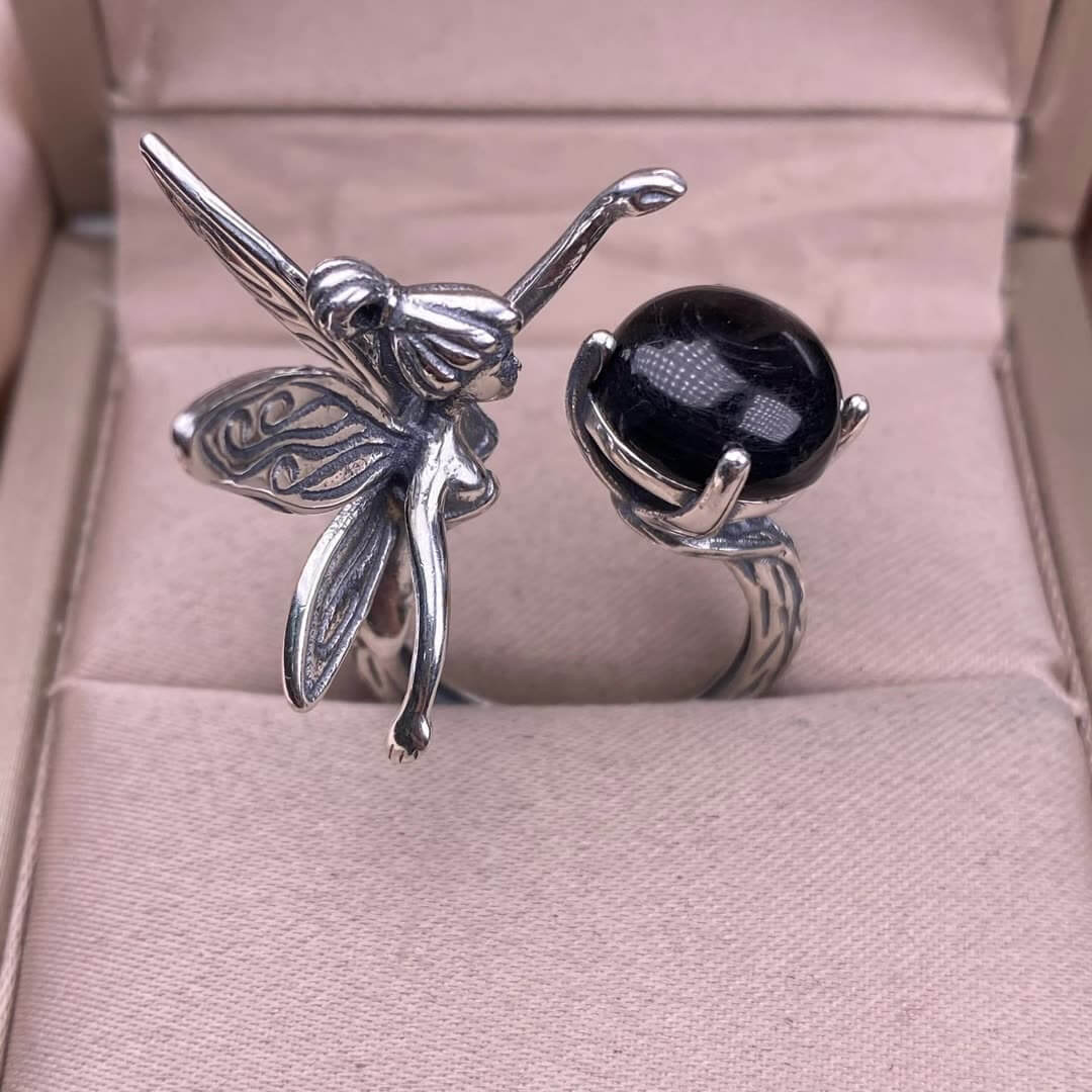 Nanhong stone, amethyst, turquoise, amethyst, ghost stone, golden fortune stone, garnet S925 in silveThe S925 silver grey moonstone ring, set with retro silver, is a new  women's colored gemstone crystal jewelry