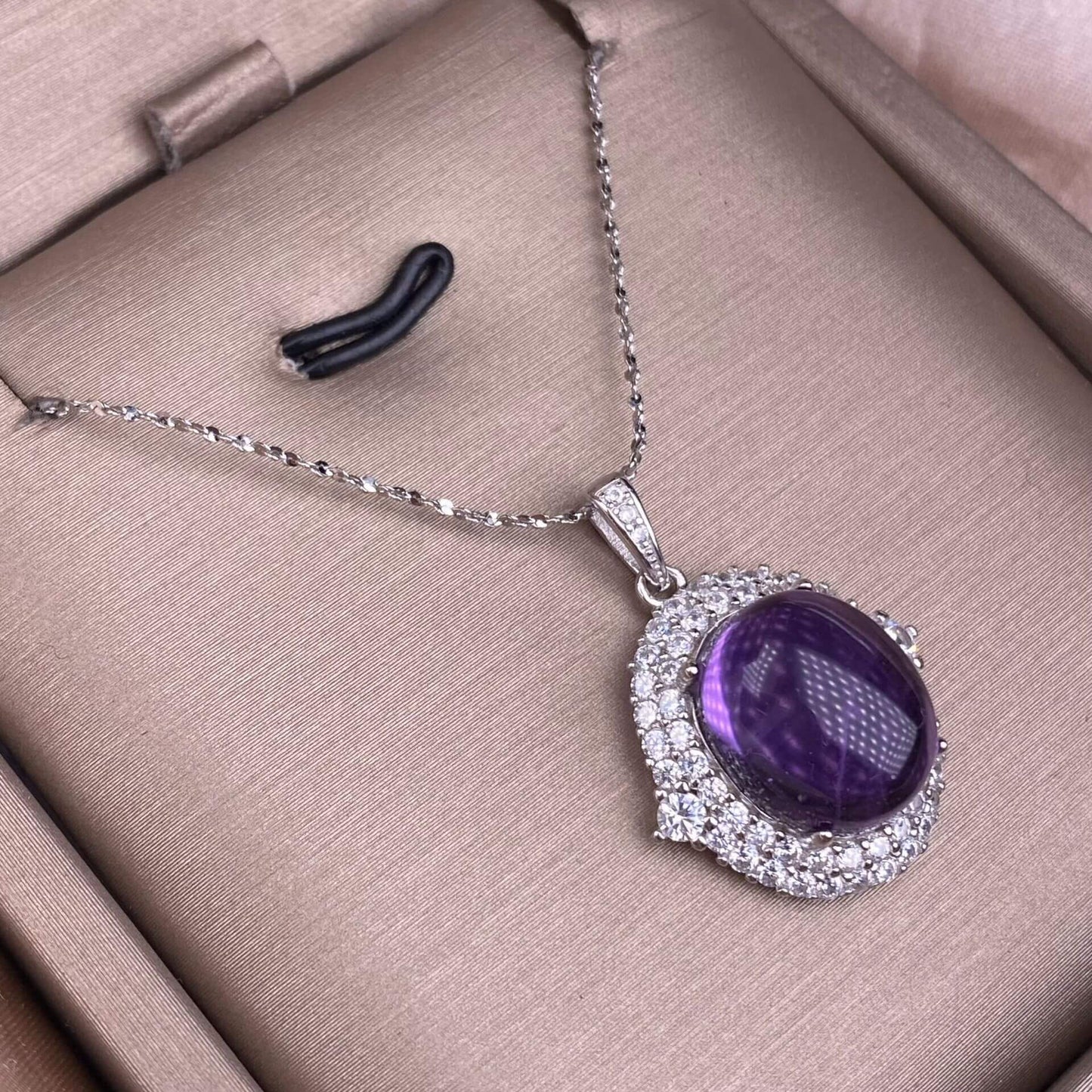 South Red, amethyst, purple dragon crystal, aquamarine pendant s925, silver inlaid with full diamonds, light luxury and exquisite women's collarbone chain pendant, simple and versatile for commuting