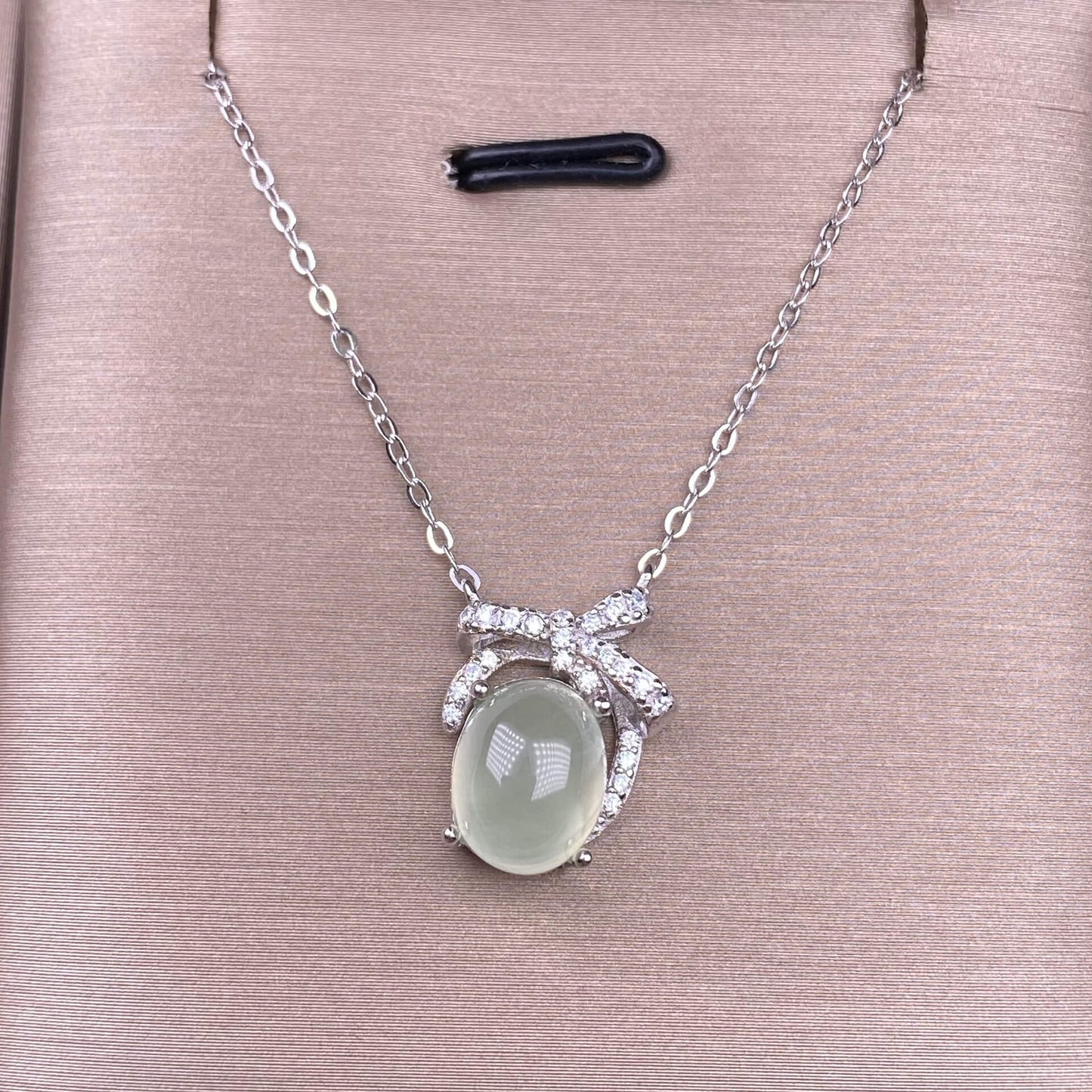 Larimar sea-patterned stone, aquamarine, grape stone, purple lithium spodumene S925 necklace, silver inlaid with full diamonds,s925 collarbone chain, silver-encrusted little rabbit children pendant, garnet quality, pure water flawless