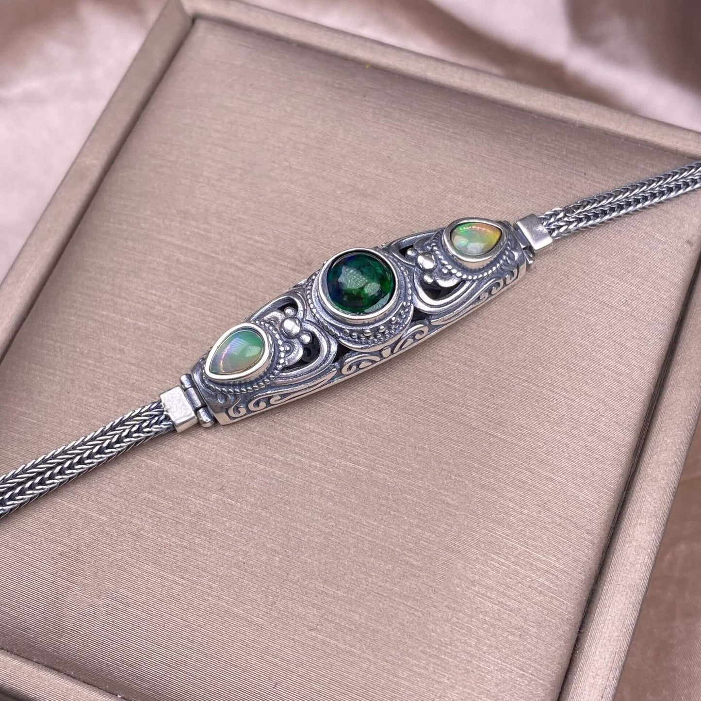 Black Opal Amethyst Lalima sea-patterned stone pink topa Opal s925 silver inlaid retro Nepalese style, exaggerated and niche Opal jewelry, dazzling and free of cracksry 2025 GMSB1