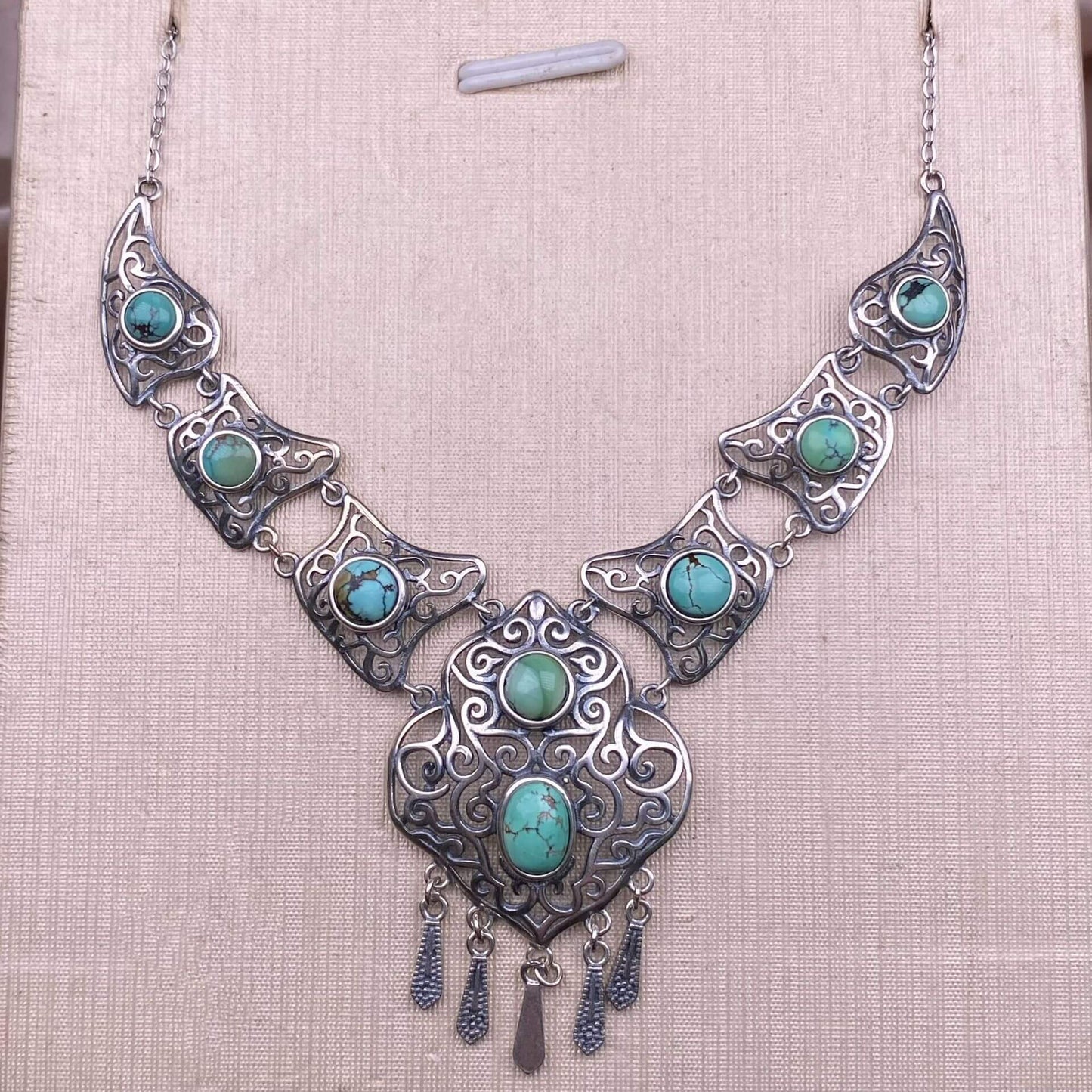 Jin Yun stone, black opal, lapis lazuli, south red stone, moonstone, turquoise S925 necklace, silver inlaid with full diamonds,s925 collarbone chain, silver-encrusted little rabbit children pendant, garnet quality, pure water flawless