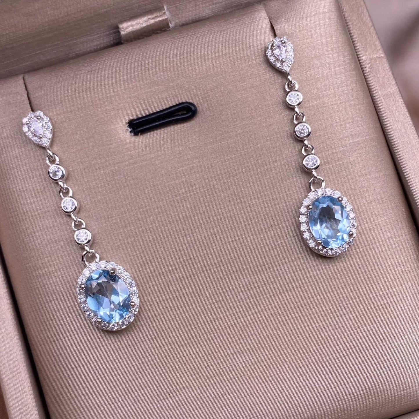 Old wax, garnet, blue topaz, citrine, amethyst, diopside, Swiss blue topaz, peridot, black opal, opal earrings S925