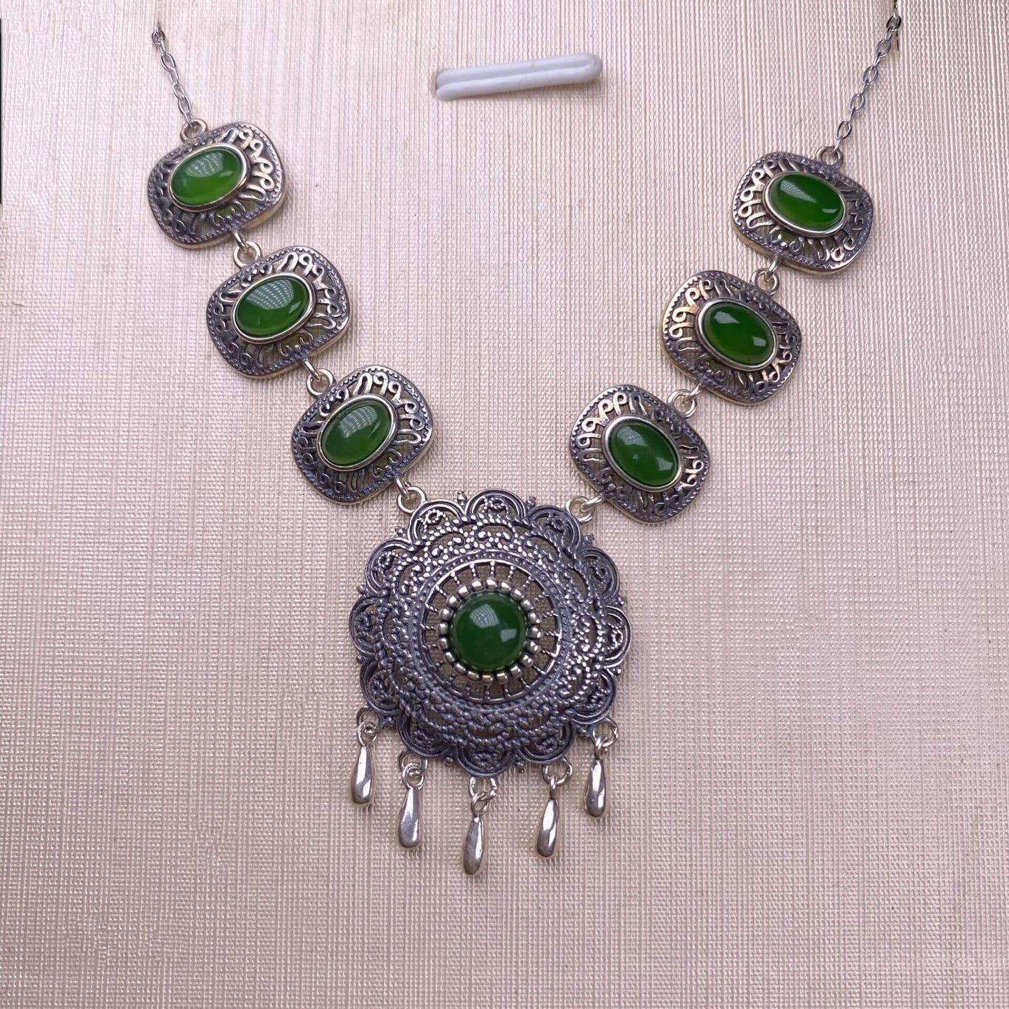 Citrine, black opal, black shell, garnet, purple dragon crystal, moonstone, purple tooth black, red jasper, jasper, golden fortune stone, copper hair crystal, gray moonlight, amethyst, s925 collarbone chain necklace